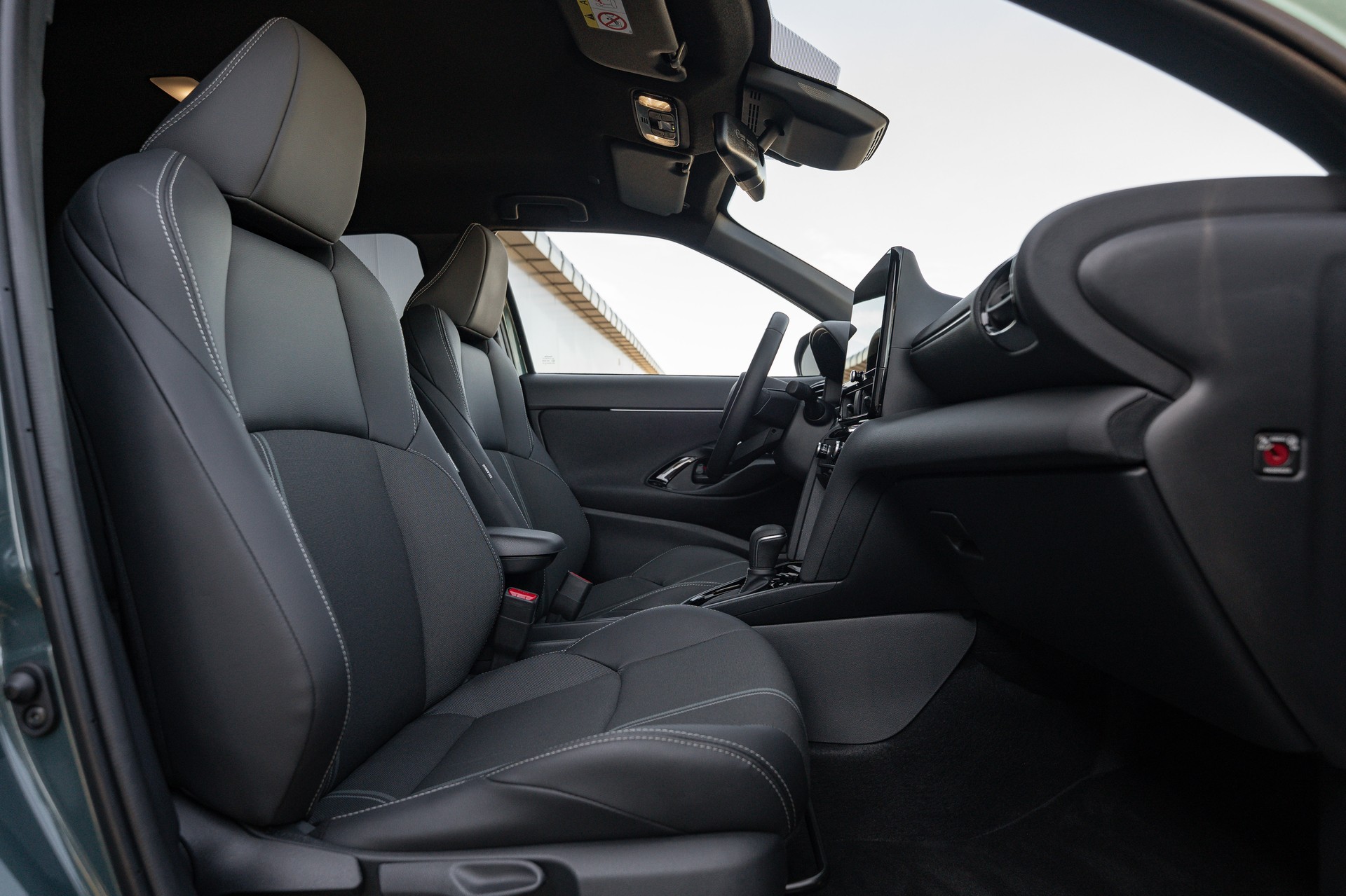 TOYOTA Yaris Cross 1.5 Executive 4x4 AWDi e-CVT-image-10