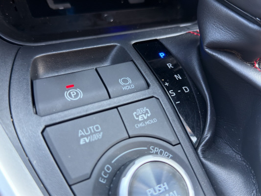 SUZUKI Across 2.5 PHEV E-CVT-image-12