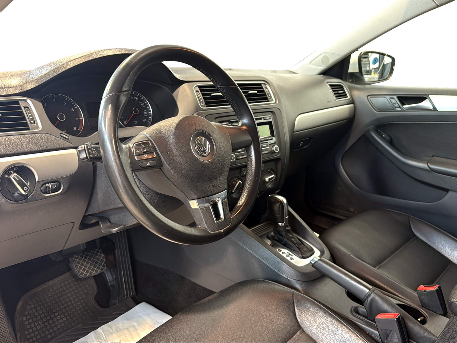 VW JETTA 1.8 TSI USA Import-showroom-element-3