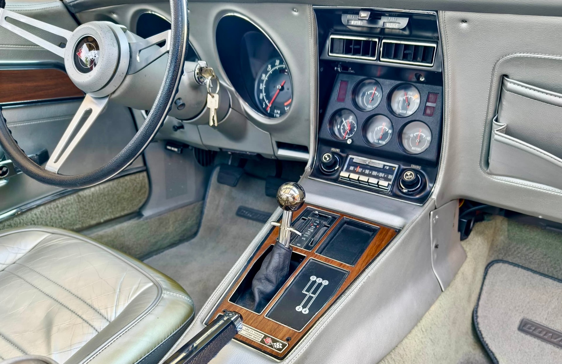 CHEVROLET Corvette Stingray Targa C3 454-V8-image-9