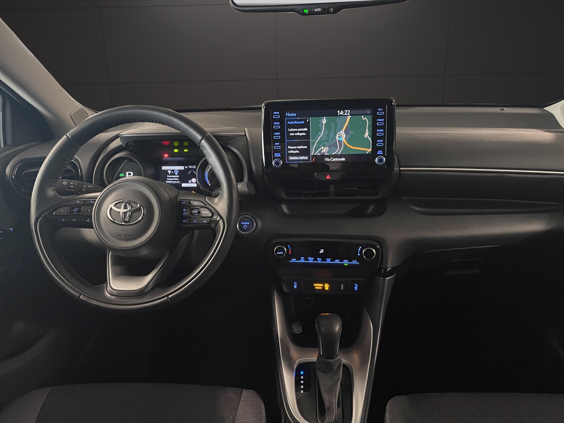 TOYOTA Yaris 1.5 Trend e-CVT-image-9