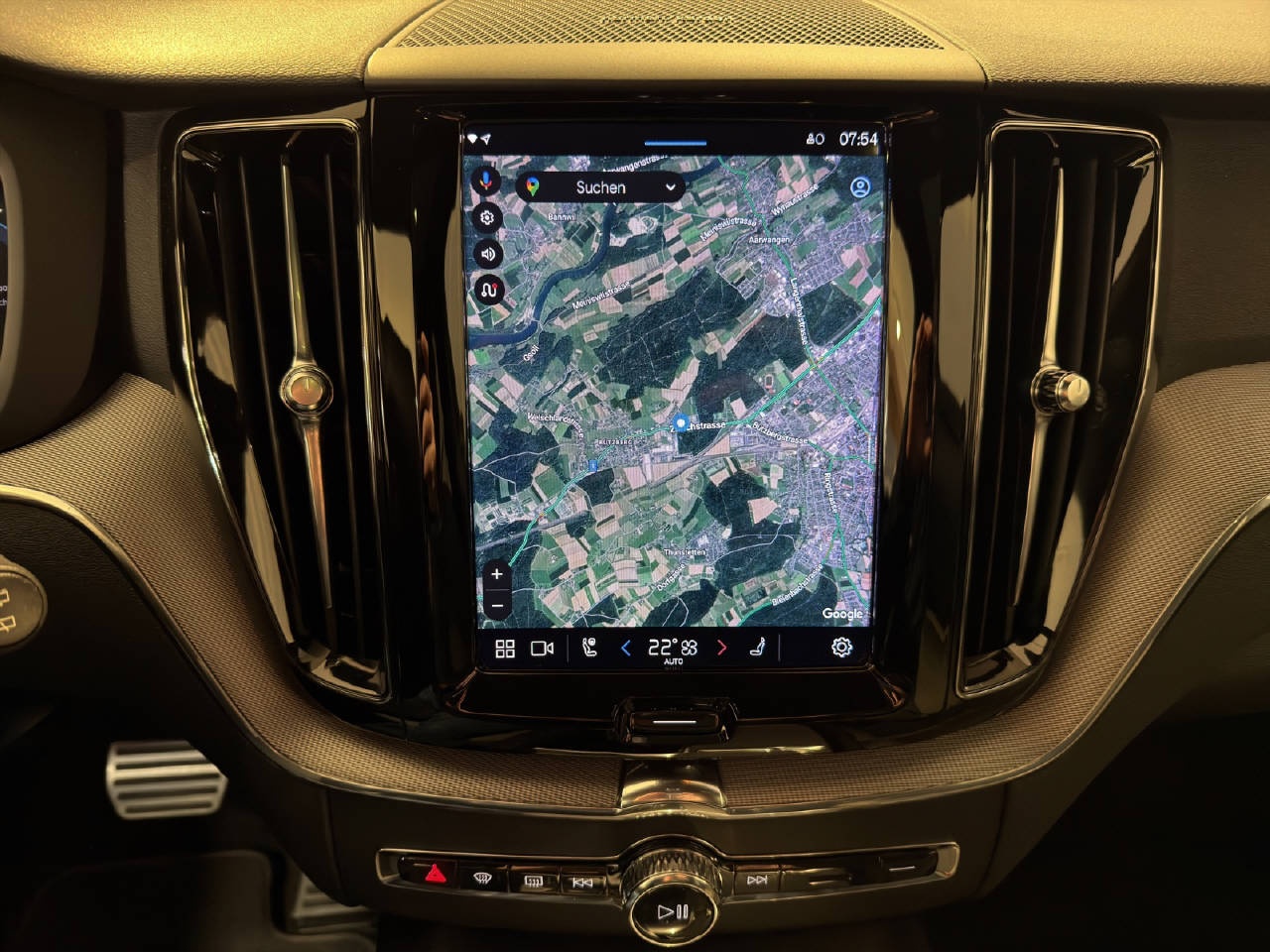 VOLVO XC60 2.0 T6 TE R-Design eAWD-image-10