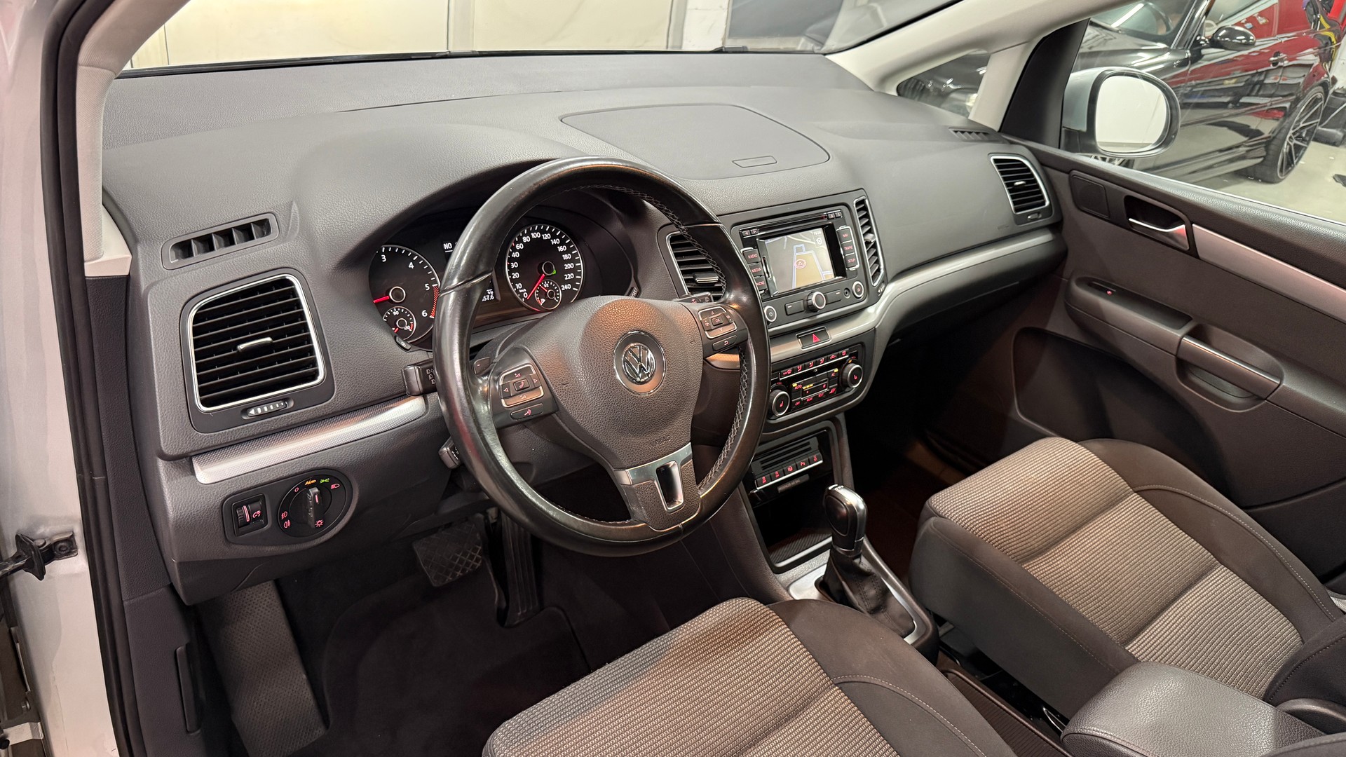 VW Sharan 2.0 TDI BlueMotion Technology Trendline DSG, frisch ab MFK, Service gepflegt, 8 fach berädert und 12 M/20000km Garantie-image-6