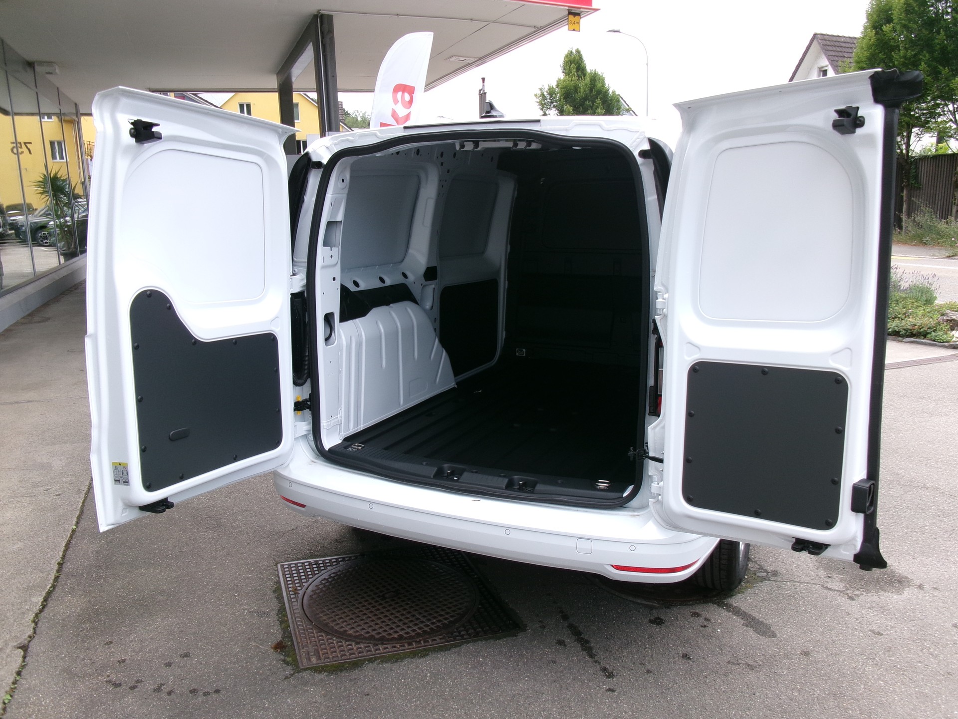 FORD Grand Transit Connect Kasten 2.0 EcoBlue Limited-image-4