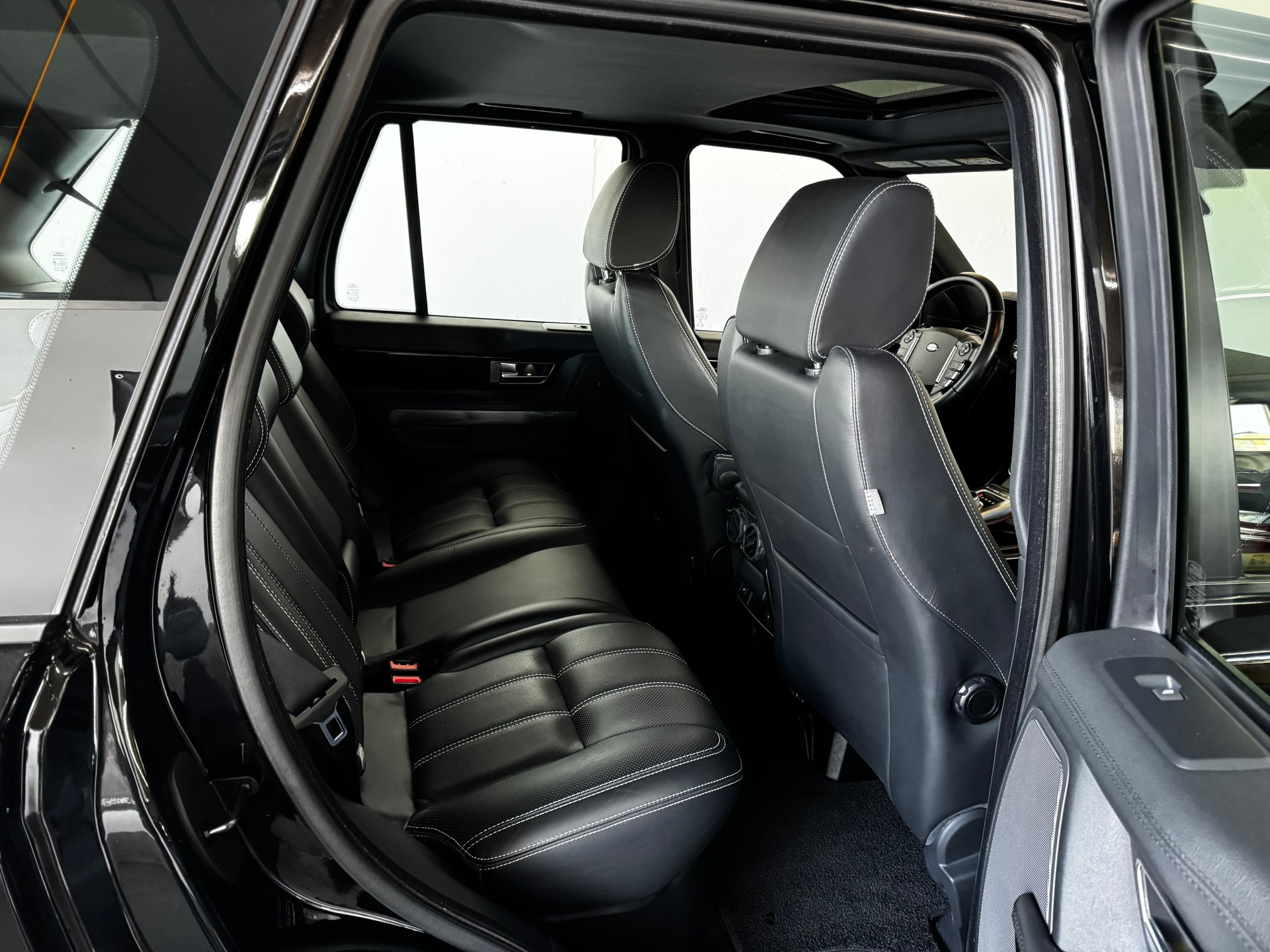 LAND ROVER Range Rover Sport 3.0 TDV6 HSE Automatic-image-22