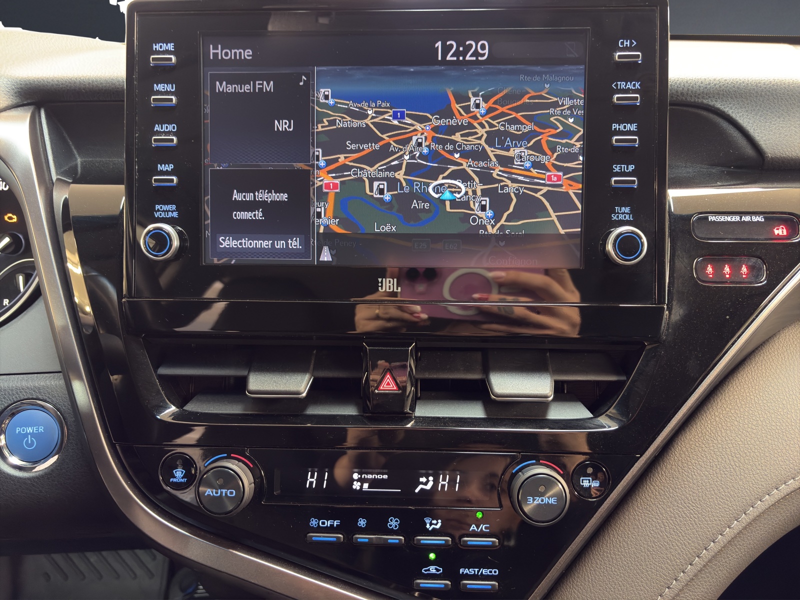 TOYOTA Camry 2.5 HSD e-CVT Prem.-image-15