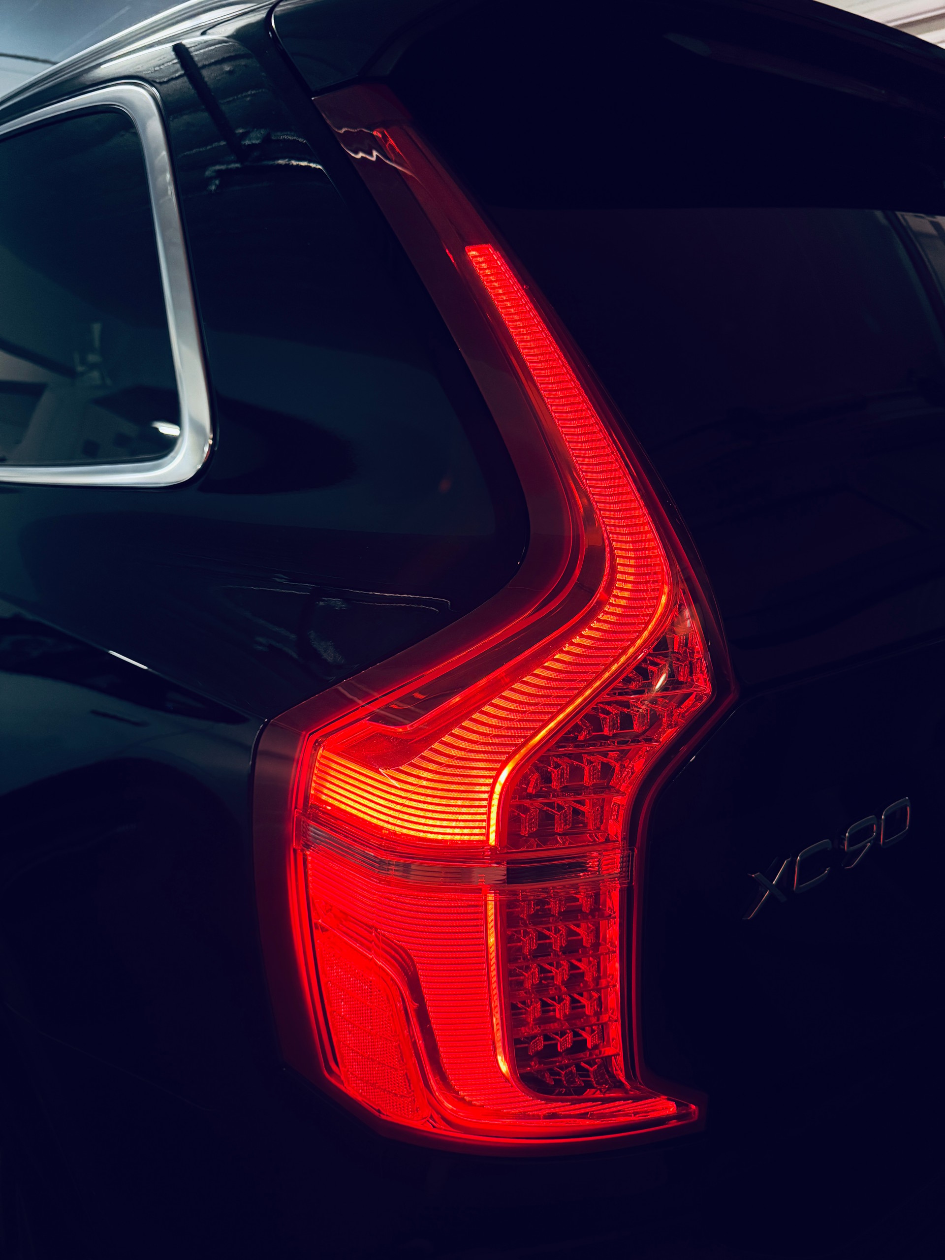 VOLVO XC90 D5 AWD Inscription Geartronic-image-7