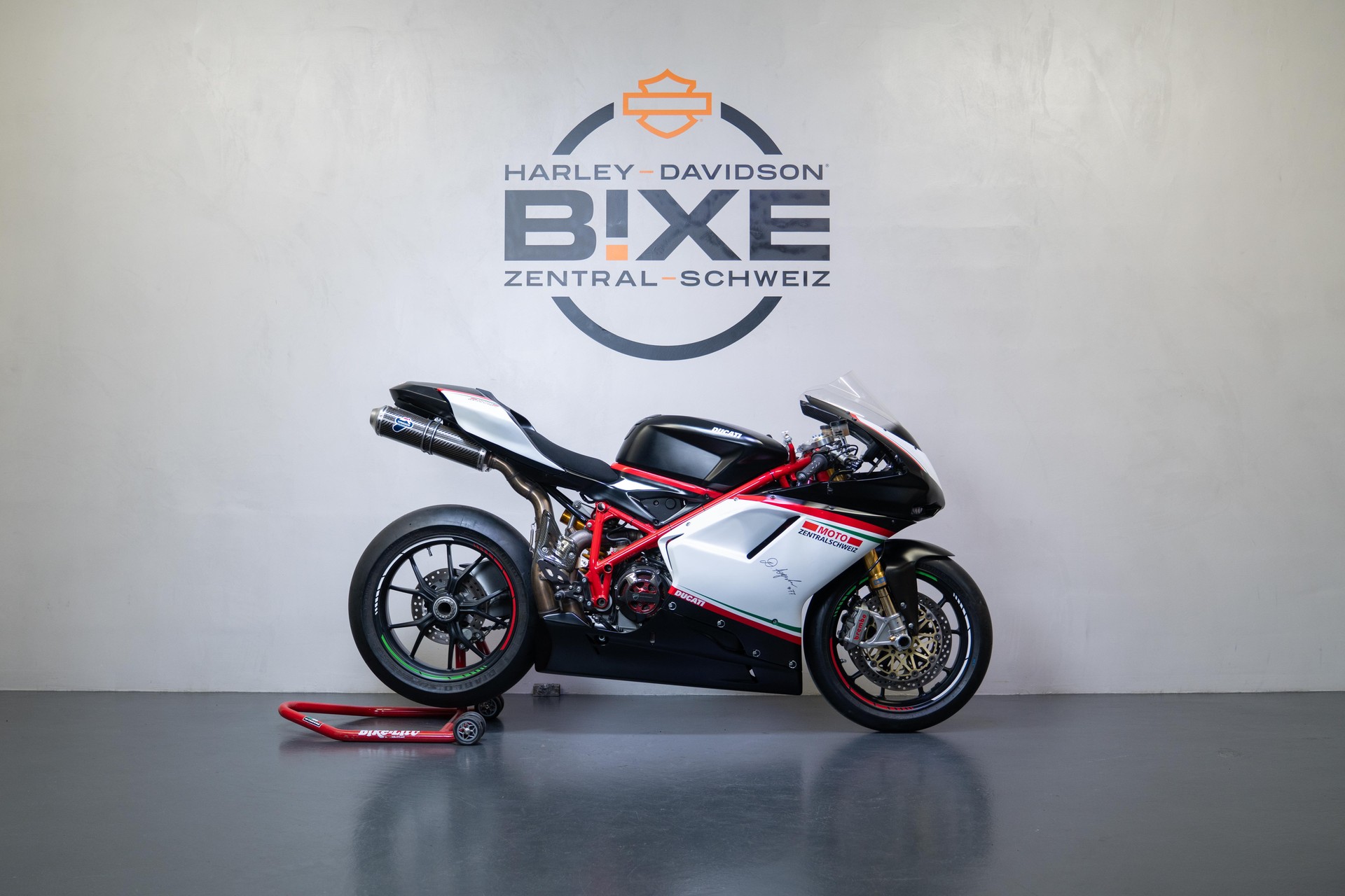 DUCATI 1098-image-0