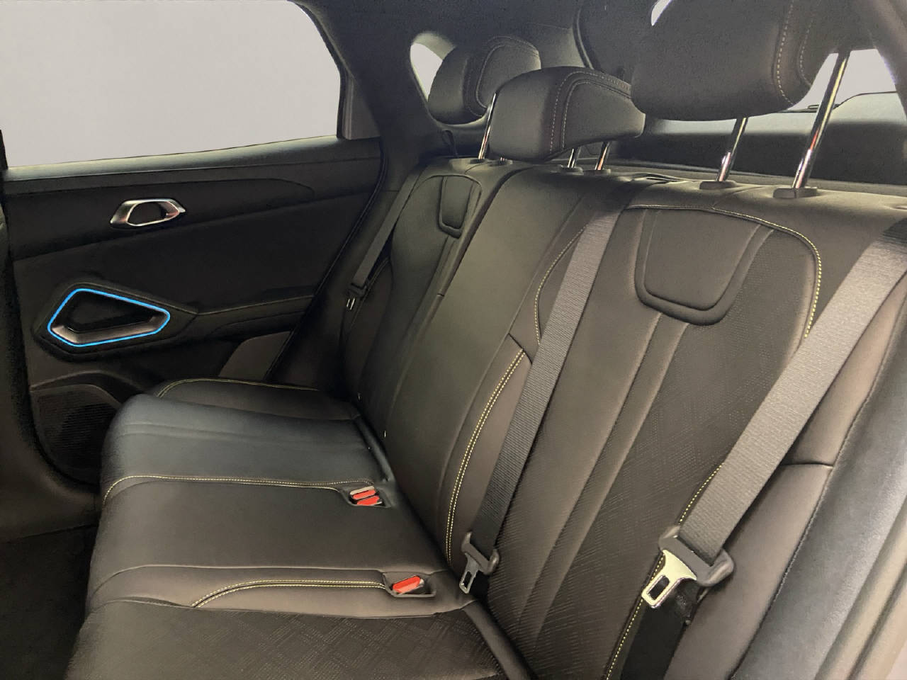 BYD Atto 2 DM-i Boost-image-9