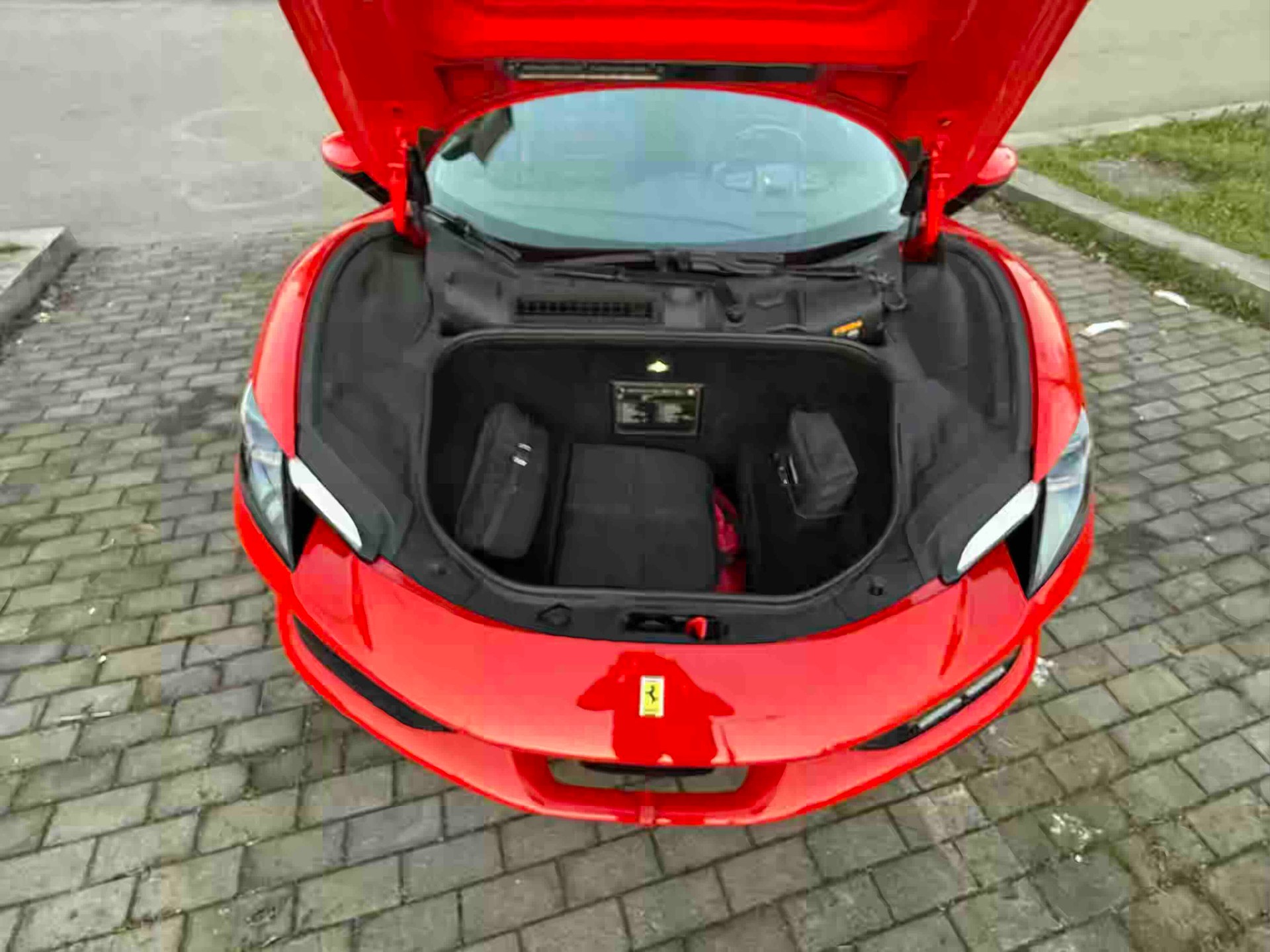 FERRARI 296 GTB-image-10