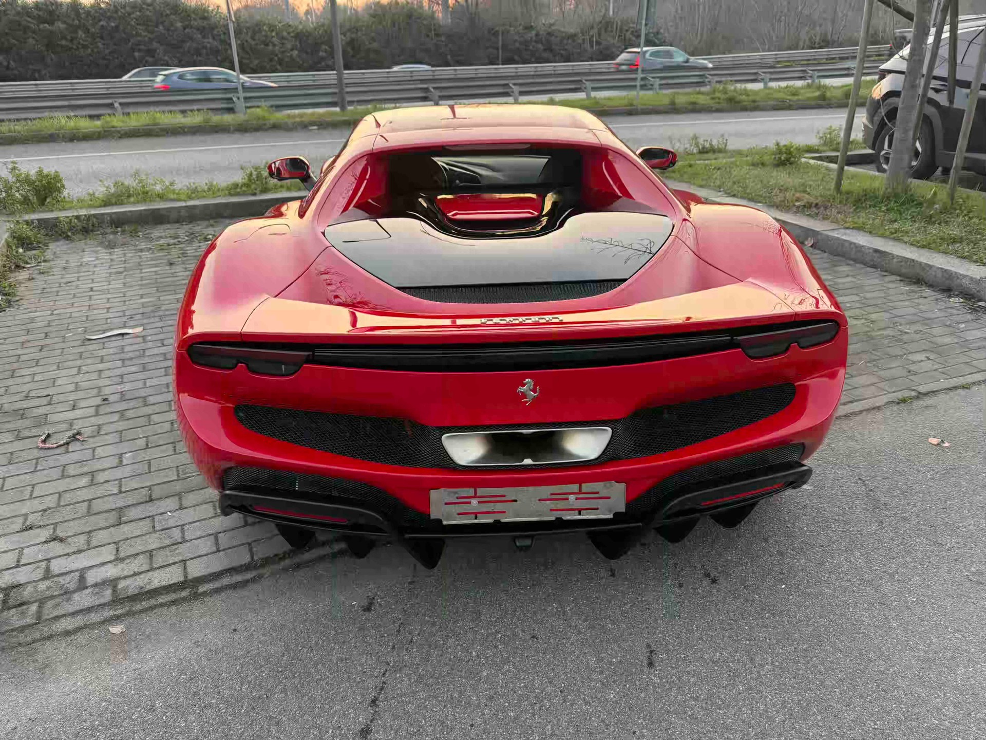 FERRARI 296 GTB-image-5