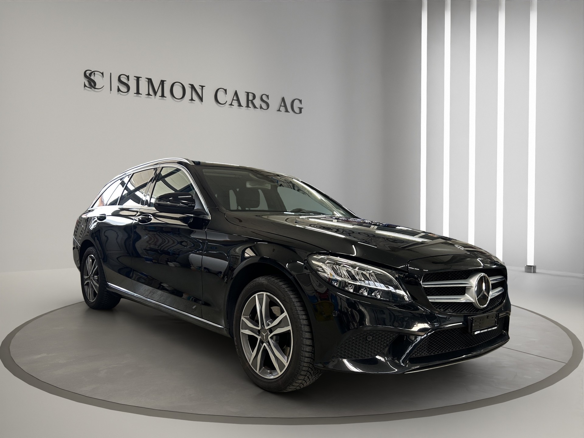 MERCEDES-BENZ C 220 d Swiss Star Avantgarde 4M 9G-Tronic-image-4