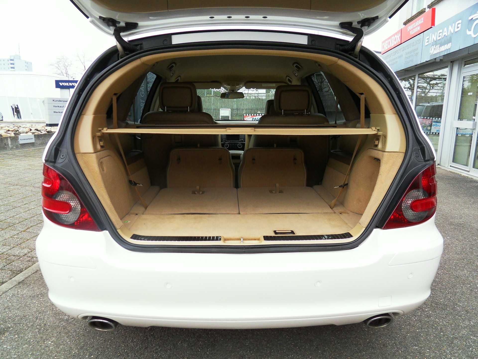 MERCEDES-BENZ R 320 CDI 4Matic 7G-Tronic-image-17