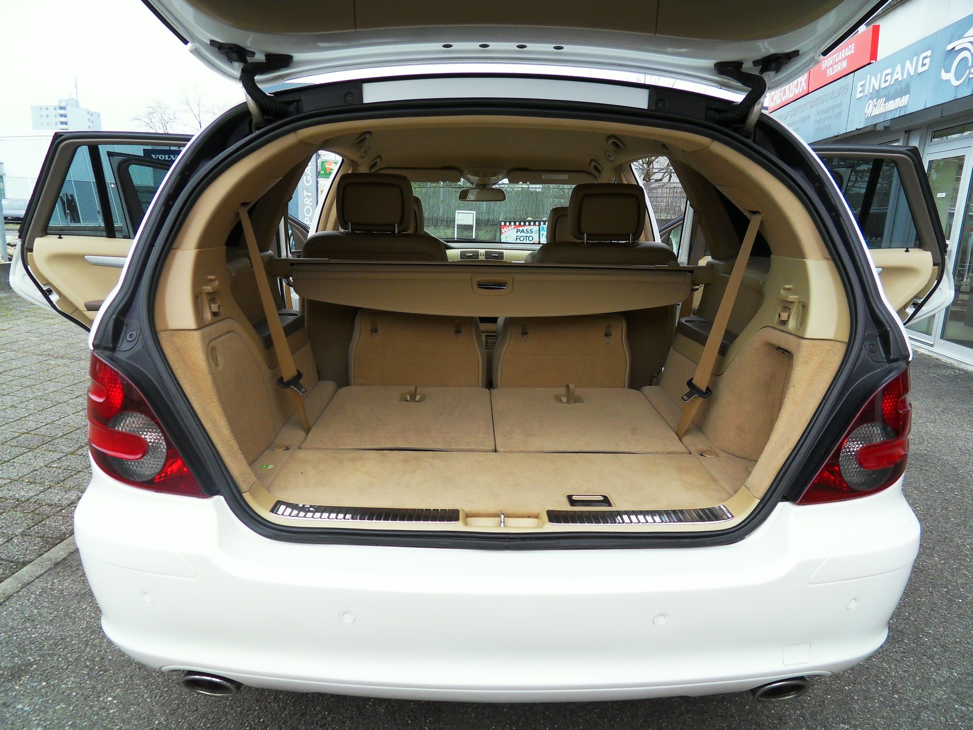 MERCEDES-BENZ R 320 CDI 4Matic 7G-Tronic-image-15
