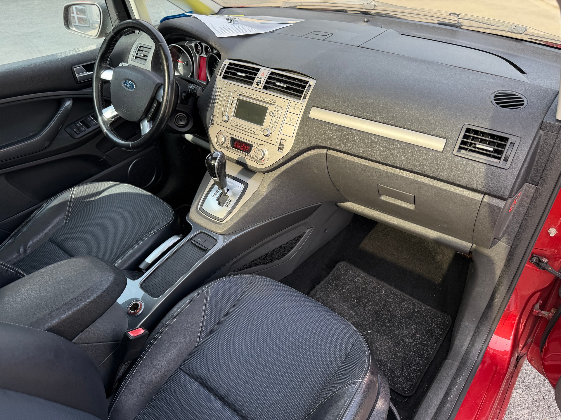 FORD C-Max 2.0 TDCi Titanium PowerShift Automat Panorama-image-8