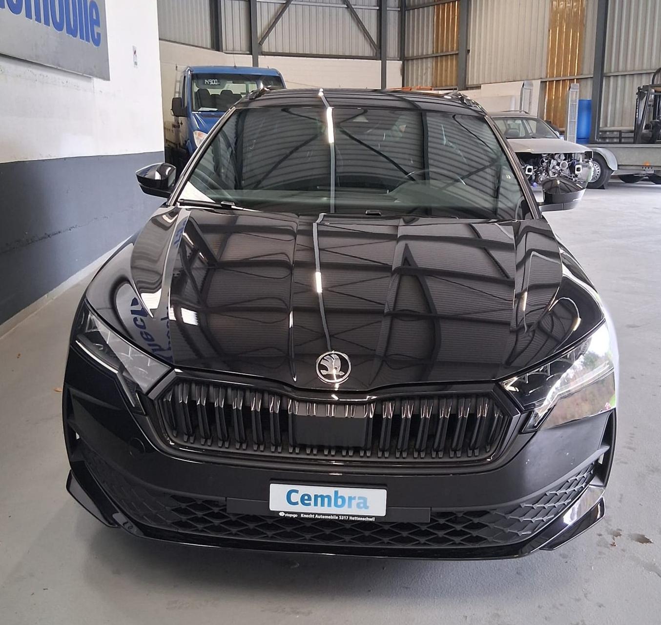 SKODA Octavia Combi 1.5 TSI SportLine DSG-showroom-element-1