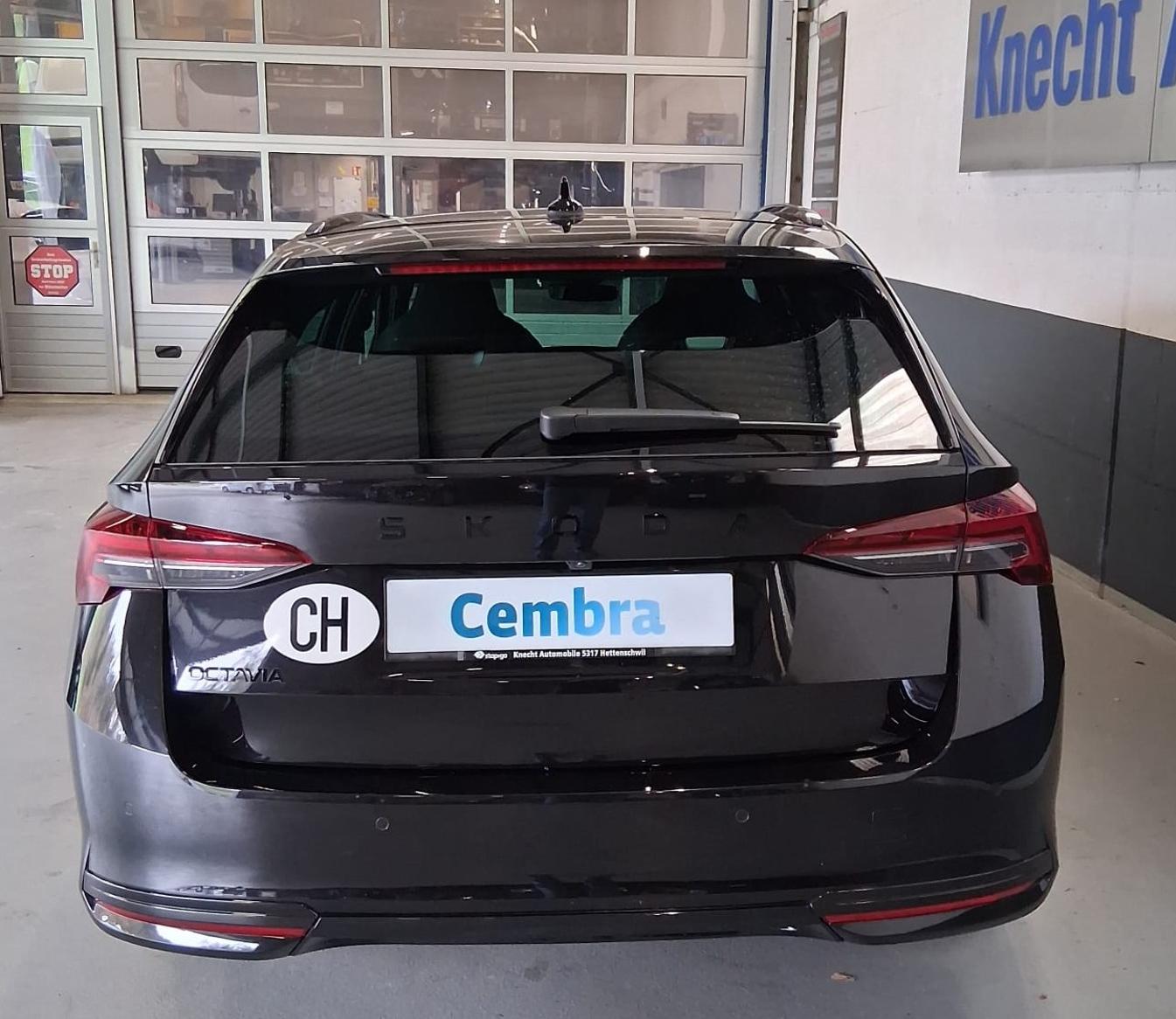 SKODA Octavia Combi 1.5 TSI SportLine DSG-showroom-element-3