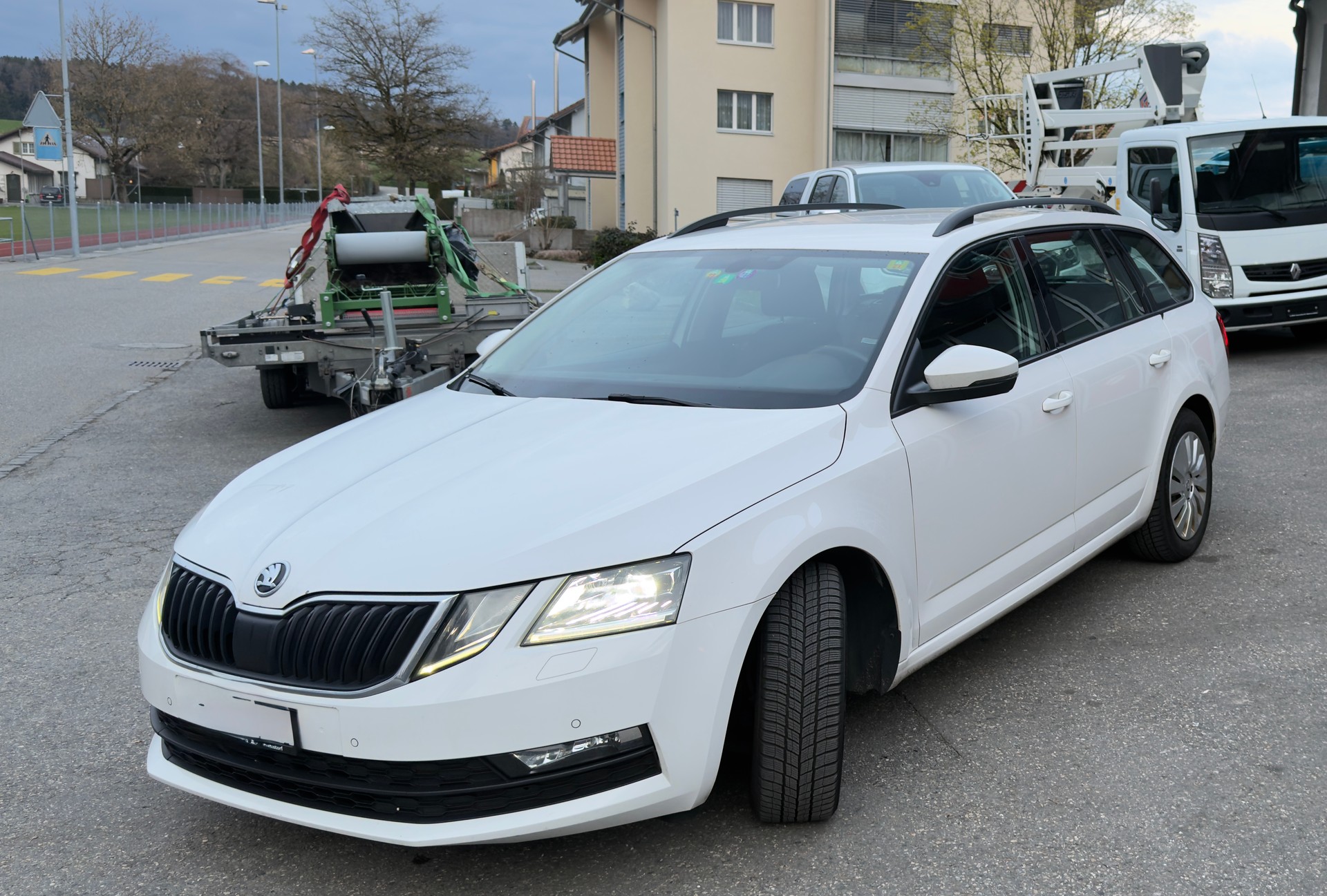 SKODA Octavia Combi 1.6 TDI Ambition DSG