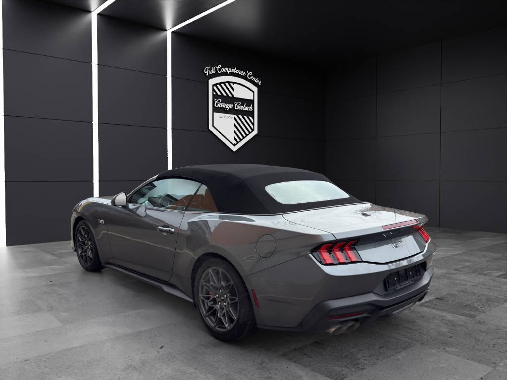 FORD Mustang Convertible 5.0 V8 GT-showroom-element-3