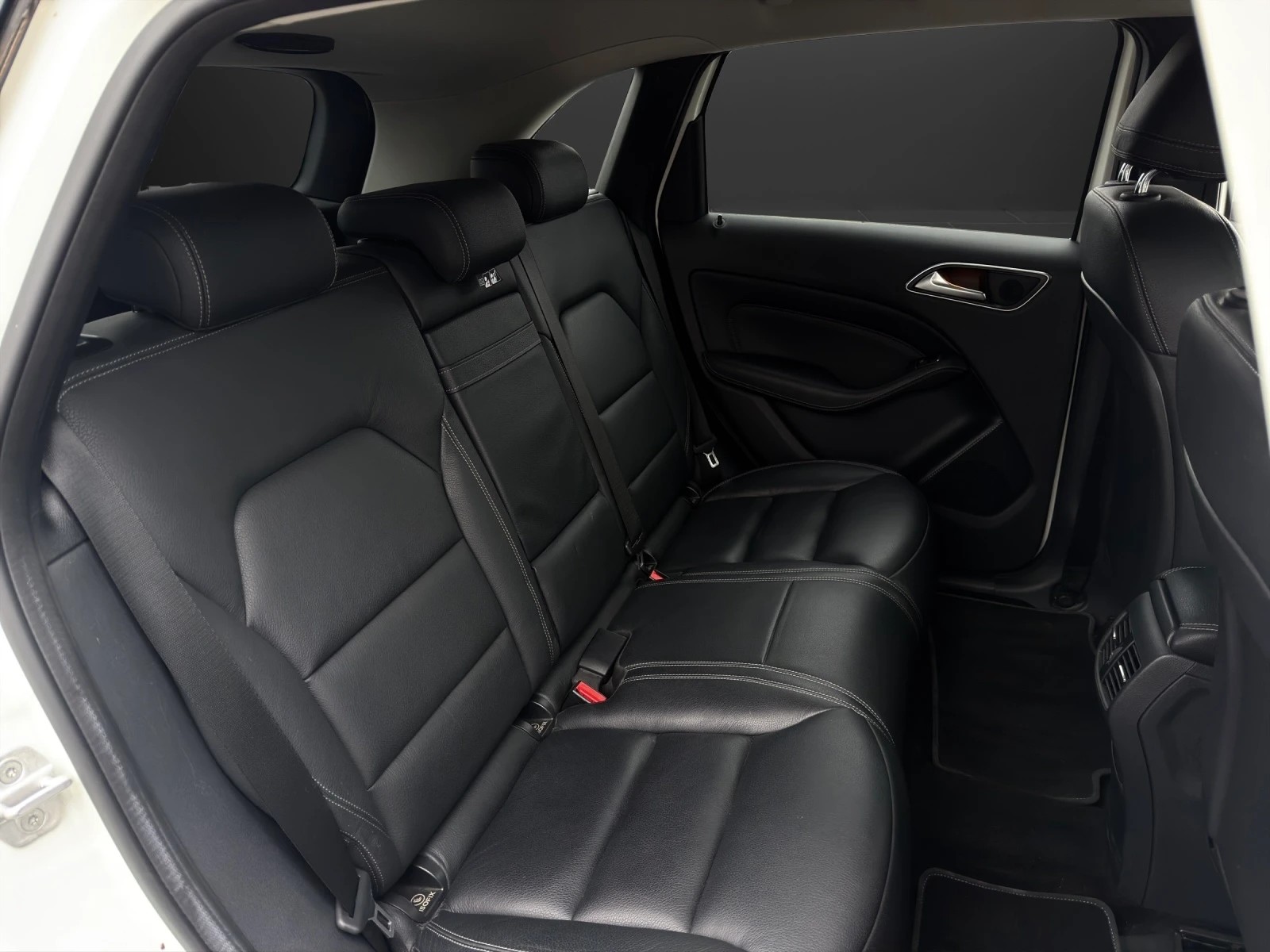 MERCEDES-BENZ B Electric Drive-image-12