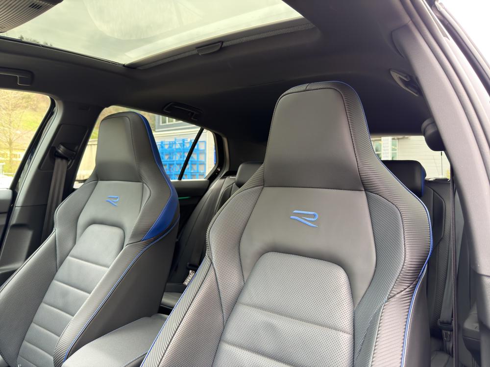 VW Golf 2.0 TSI R DSG 4Motion R Performance-image-10