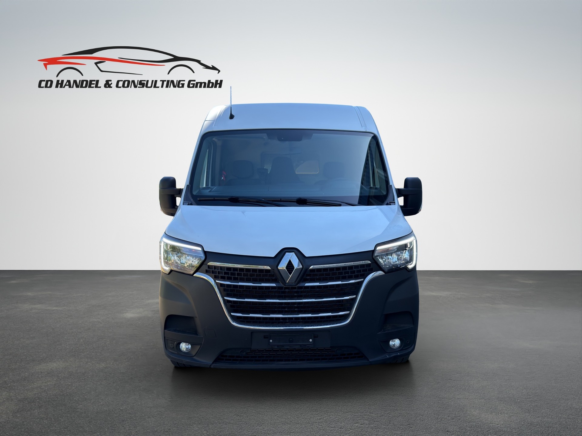 RENAULT Master T35 2.3 Blue dCi 150 L3H2-image-2
