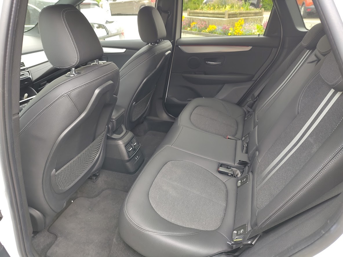 BMW 225xe iPerformance Active Tourer-image-9