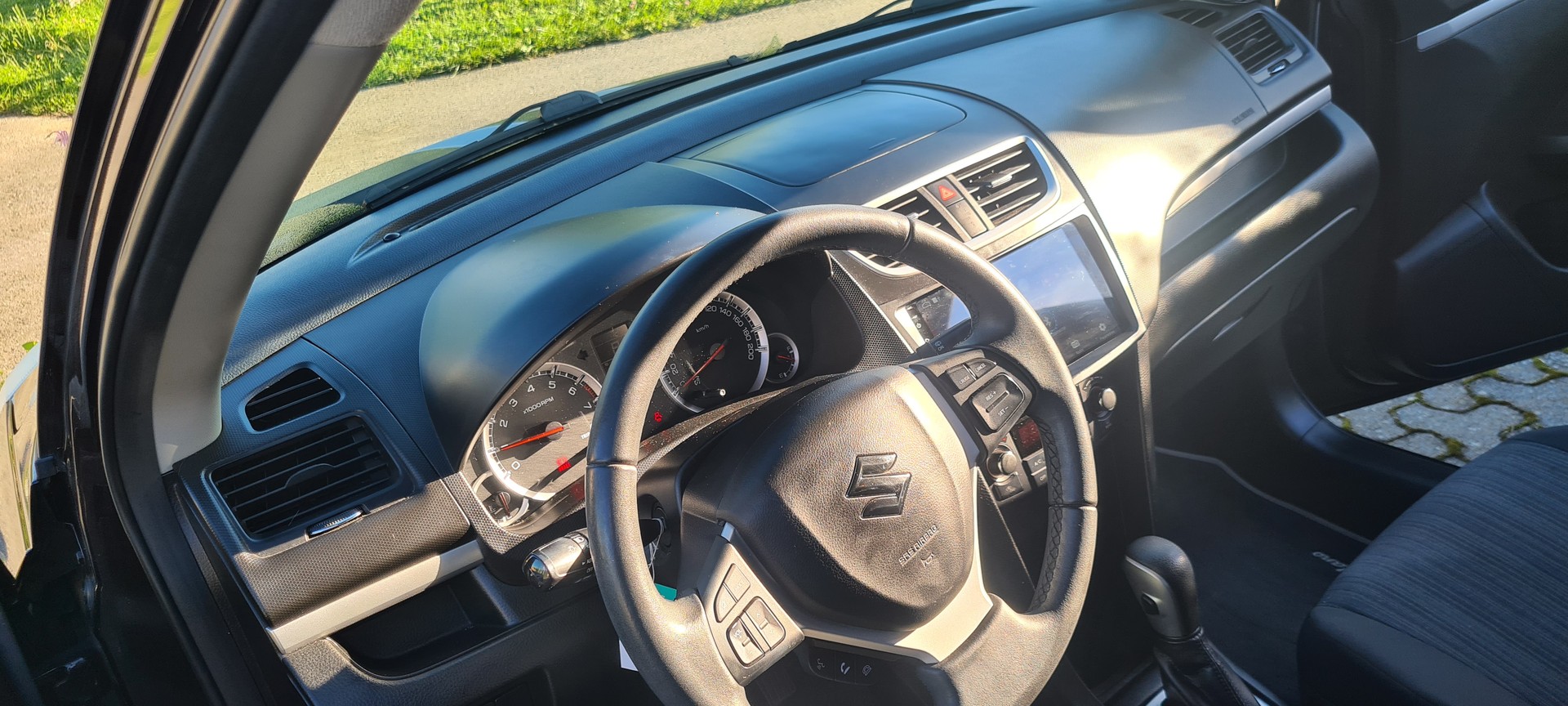 SUZUKI 1.2 GL Sergio Cellano-image-3