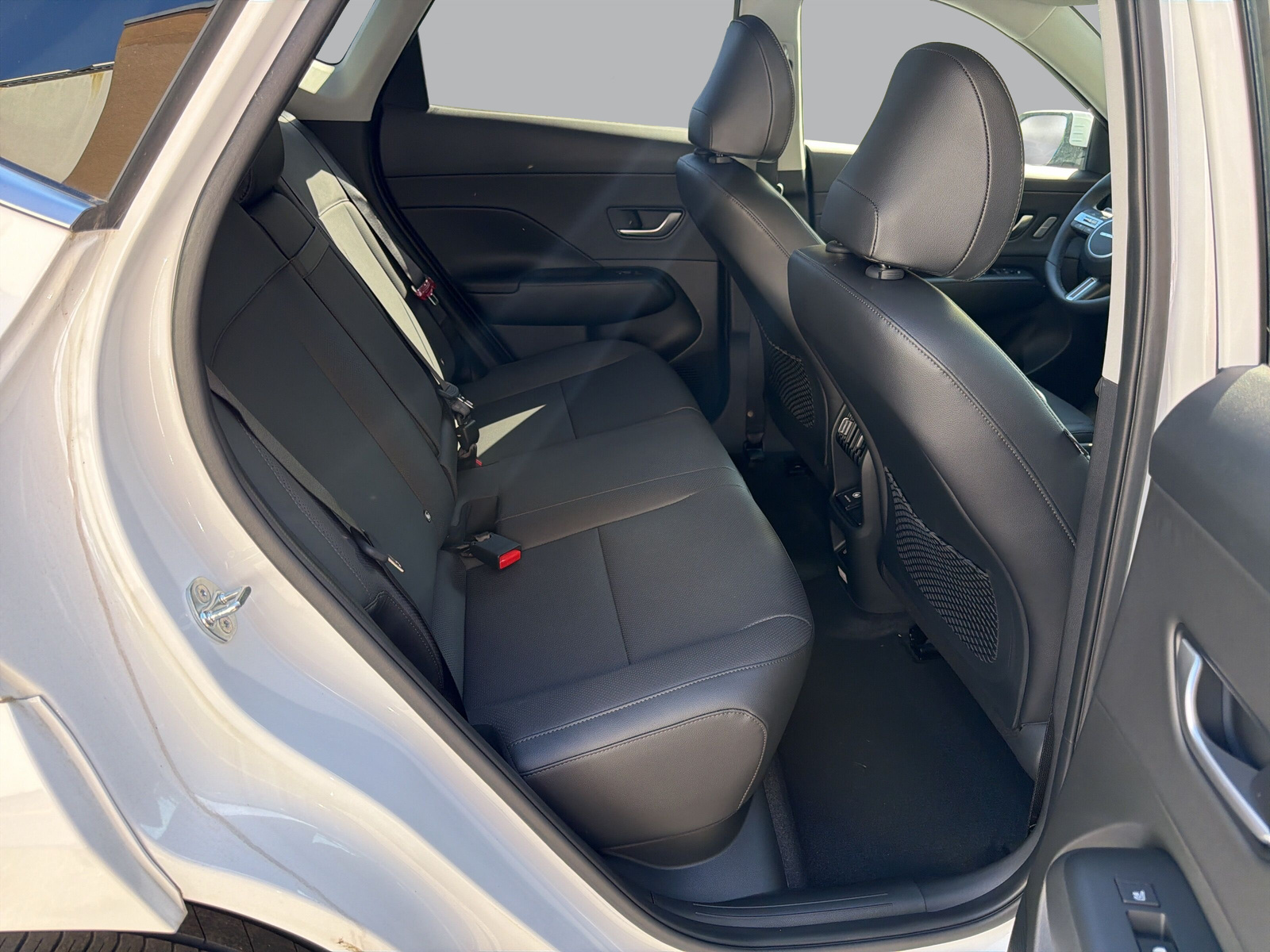 HYUNDAI Kona EV 65.4 kWh Vertex-image-12