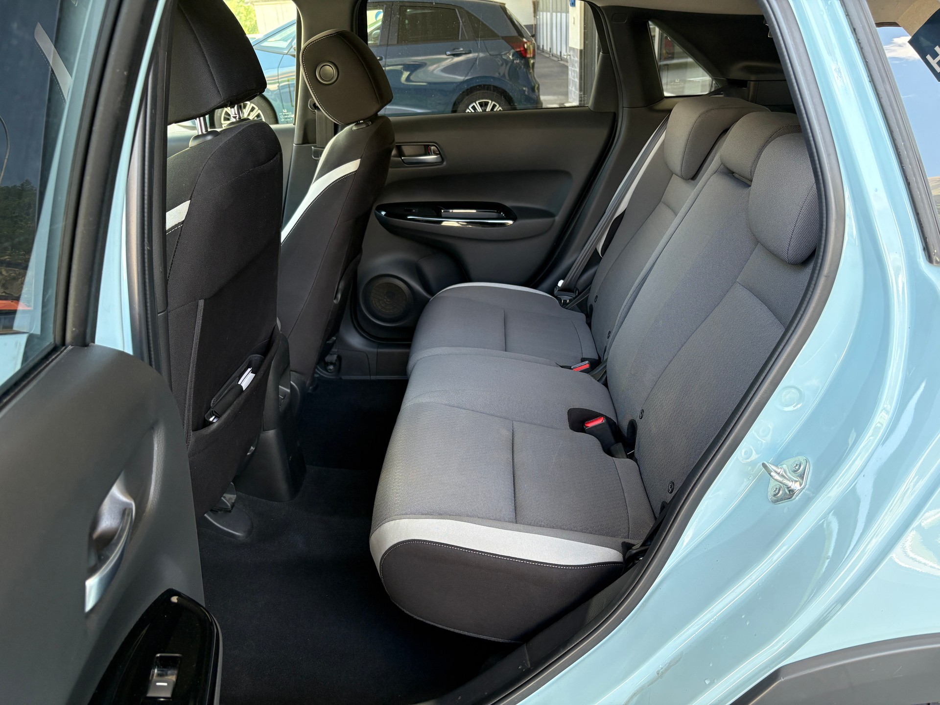 HONDA Jazz 1.5i-MMD Crosstar Executive E-CVT-image-12