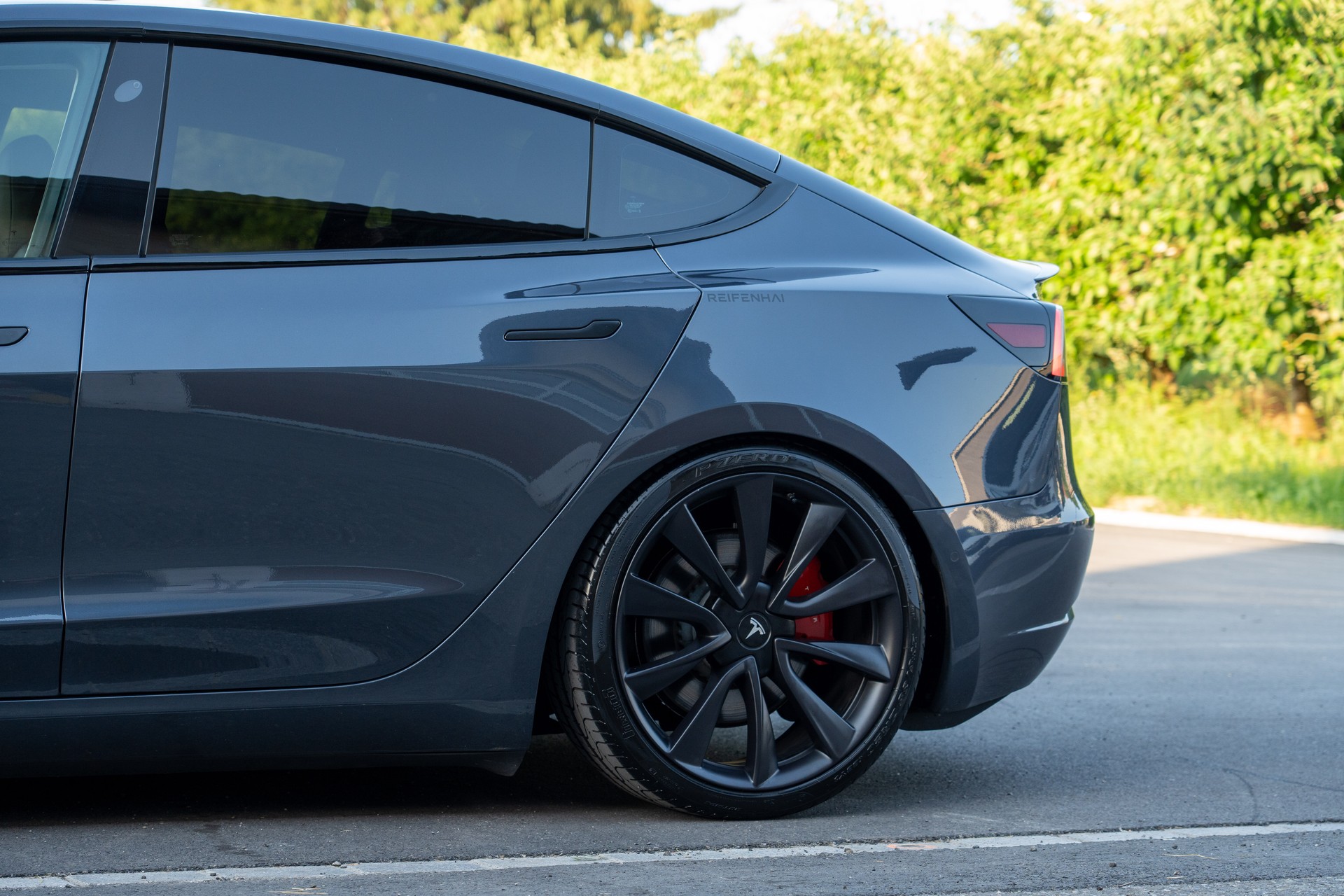 TESLA Model 3 Performance Dual Motor AWD-image-7