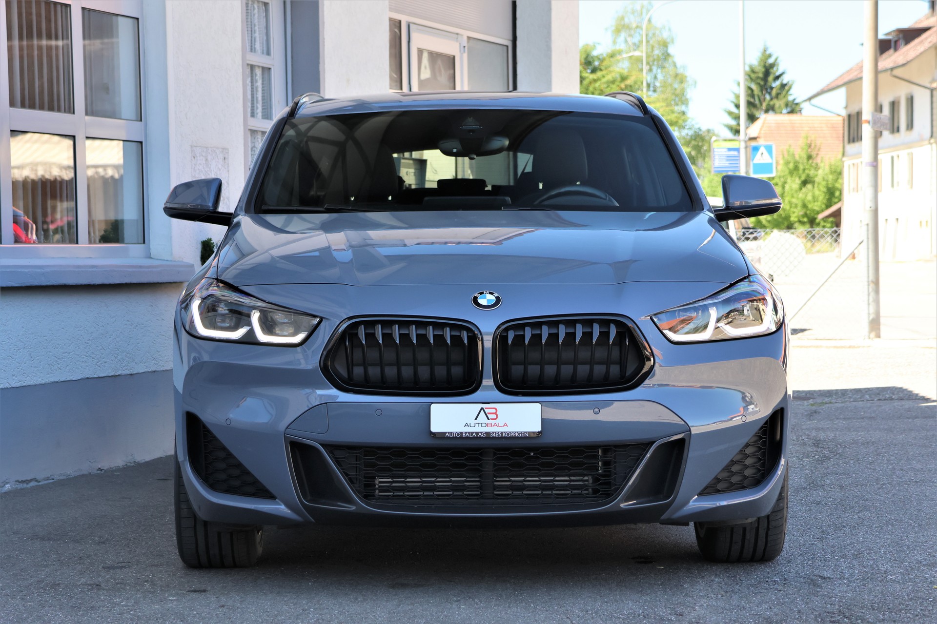 BMW X2 xDrive 25e M Sport Steptronic (CH)-image-1