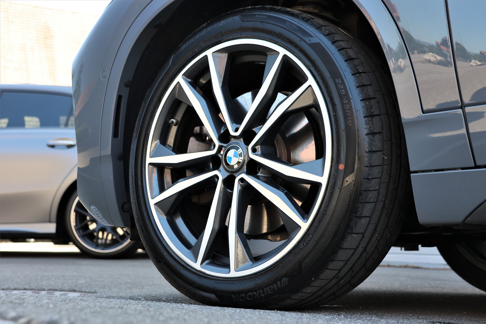 BMW X2 xDrive 25e M Sport Steptronic (CH)-image-6