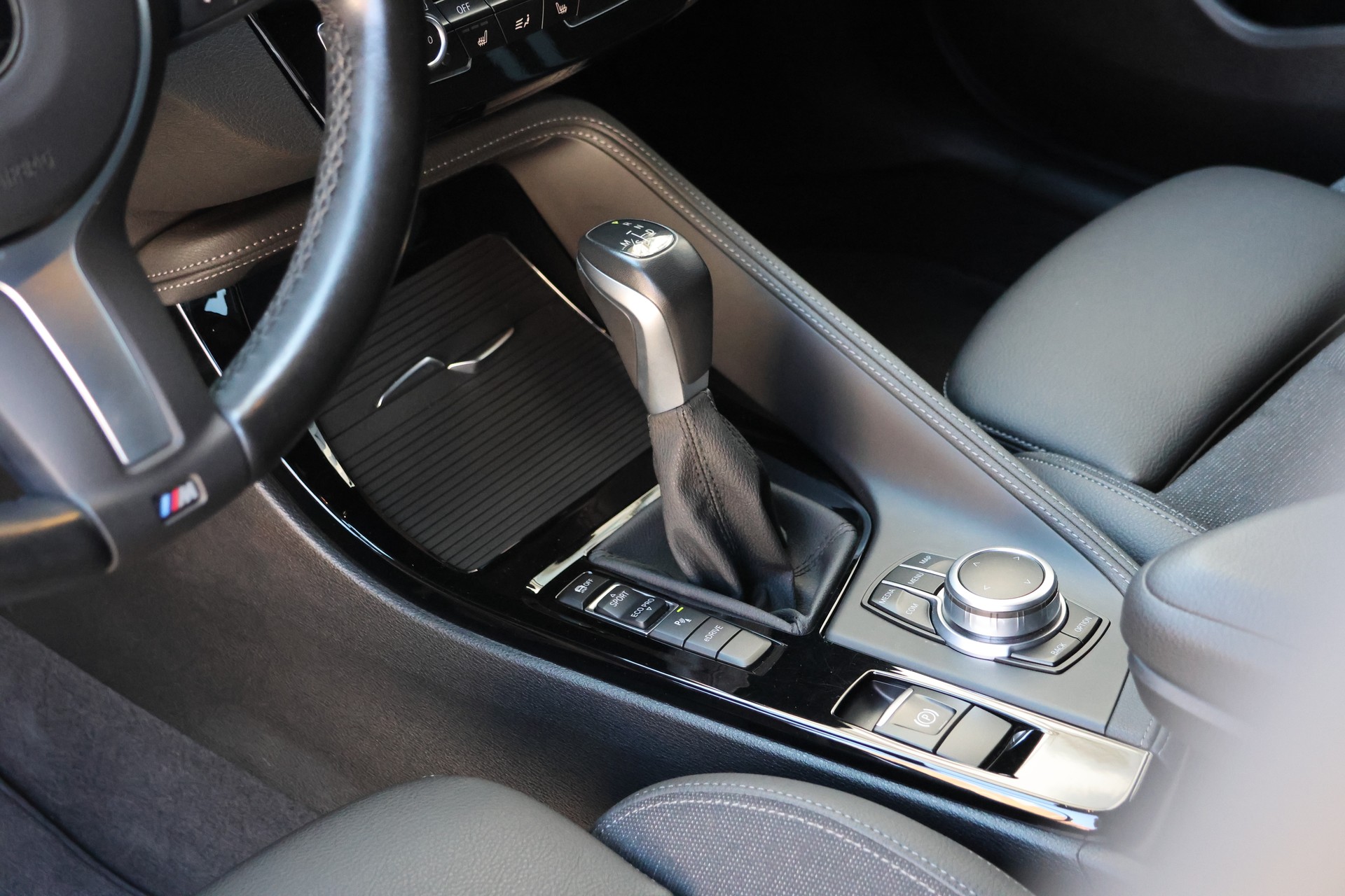 BMW X2 xDrive 25e M Sport Steptronic (CH)-image-9