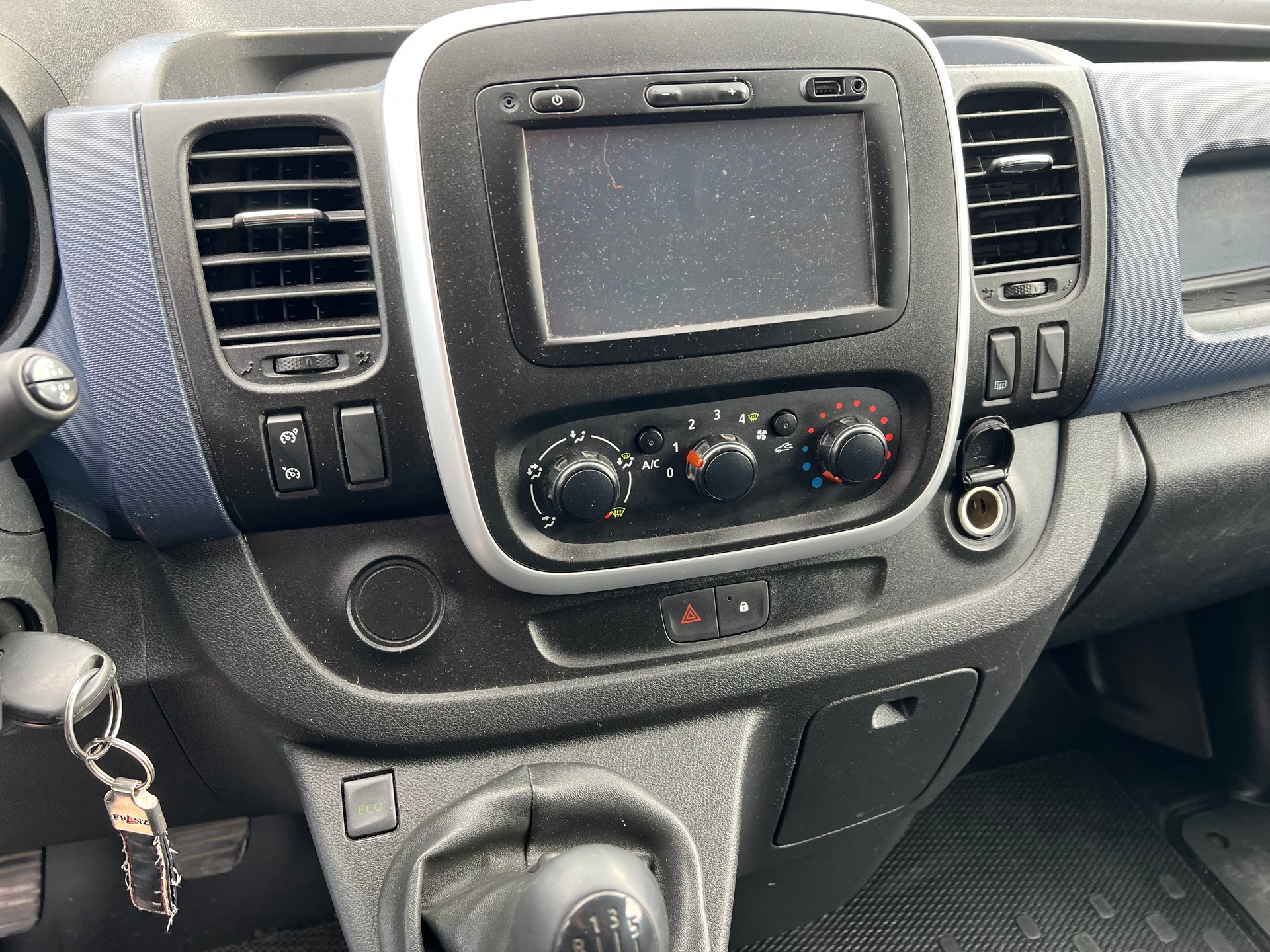 OPEL Vivaro 1.6 CDTI 2.7t L1H1-image-4