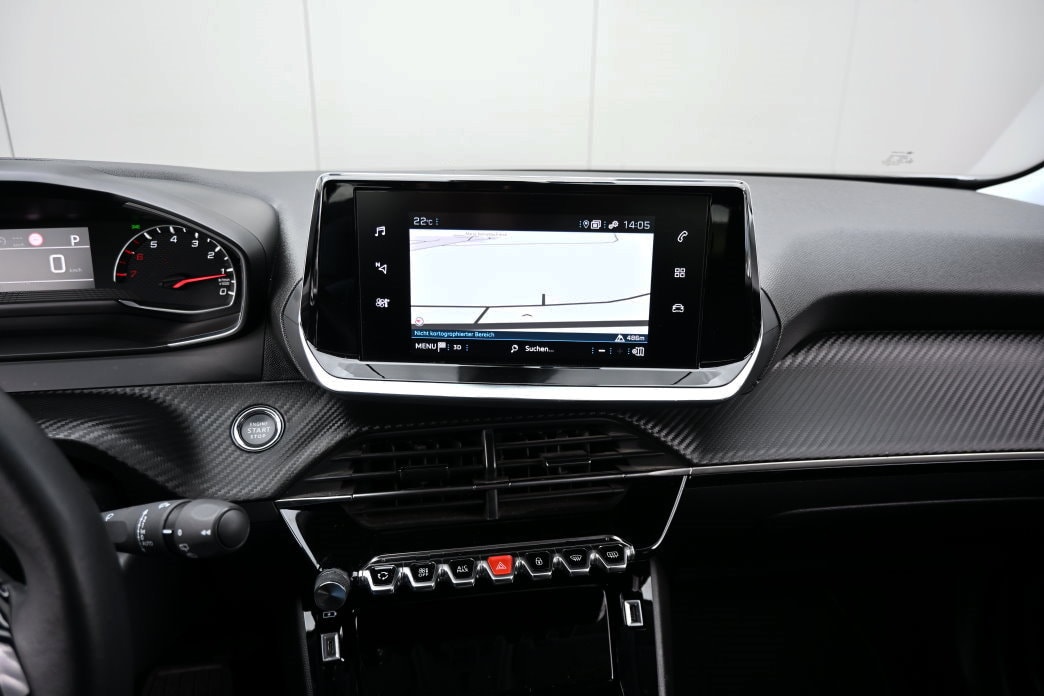 PEUGEOT 2008 1.5 BlueHDi Allure EAT8-image-11
