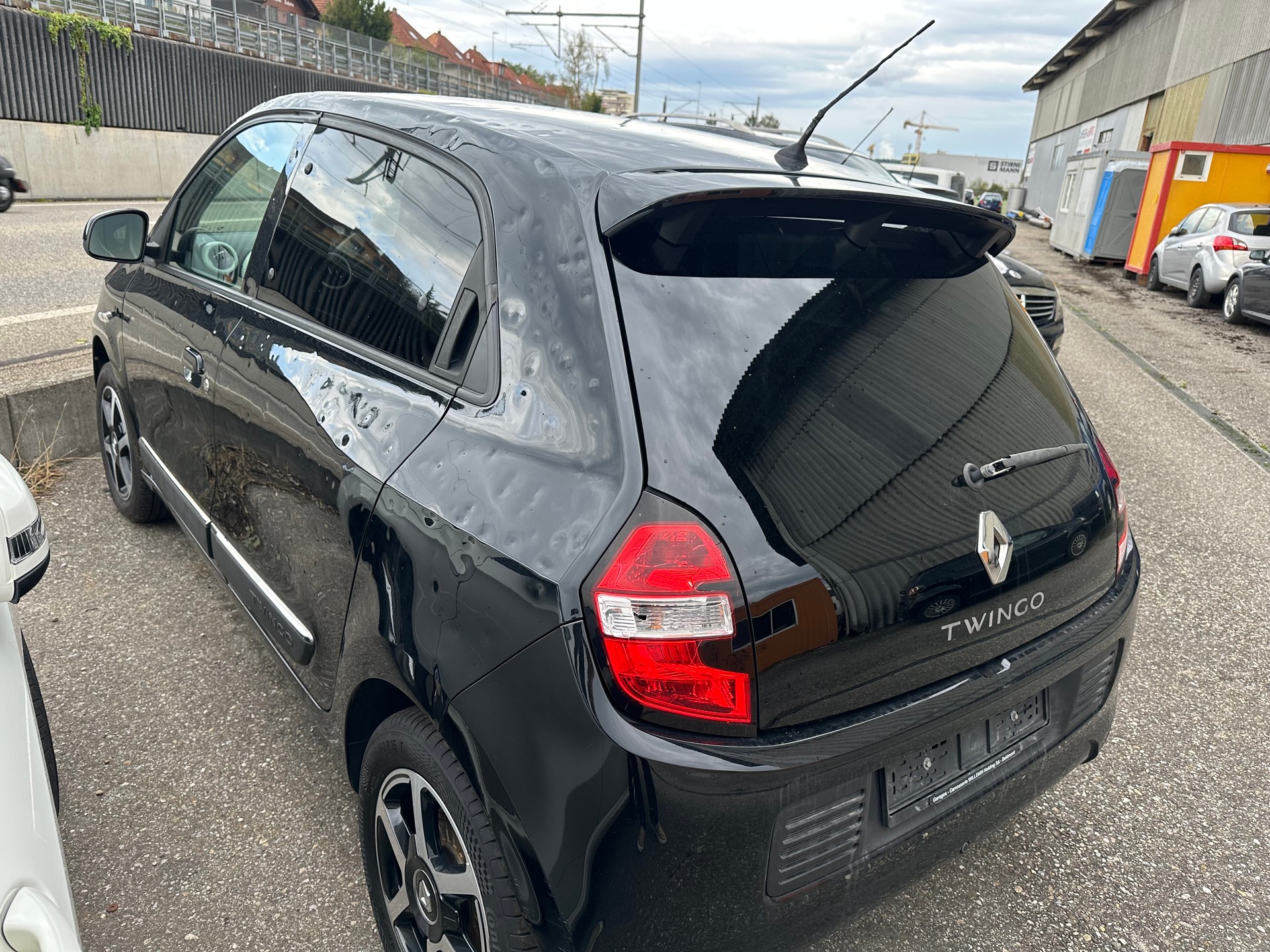 RENAULT Twingo 0.9 90th Anniversary