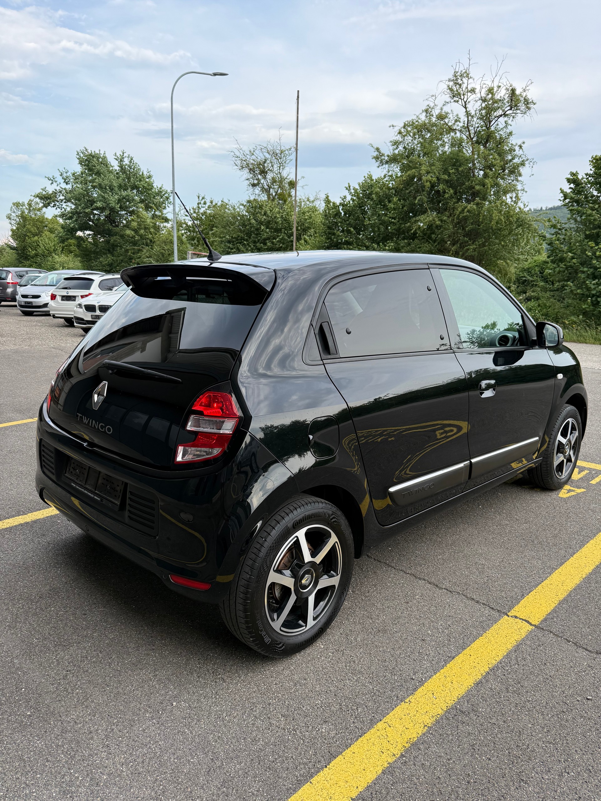 RENAULT Twingo 0.9 90th Anniversary-image-3