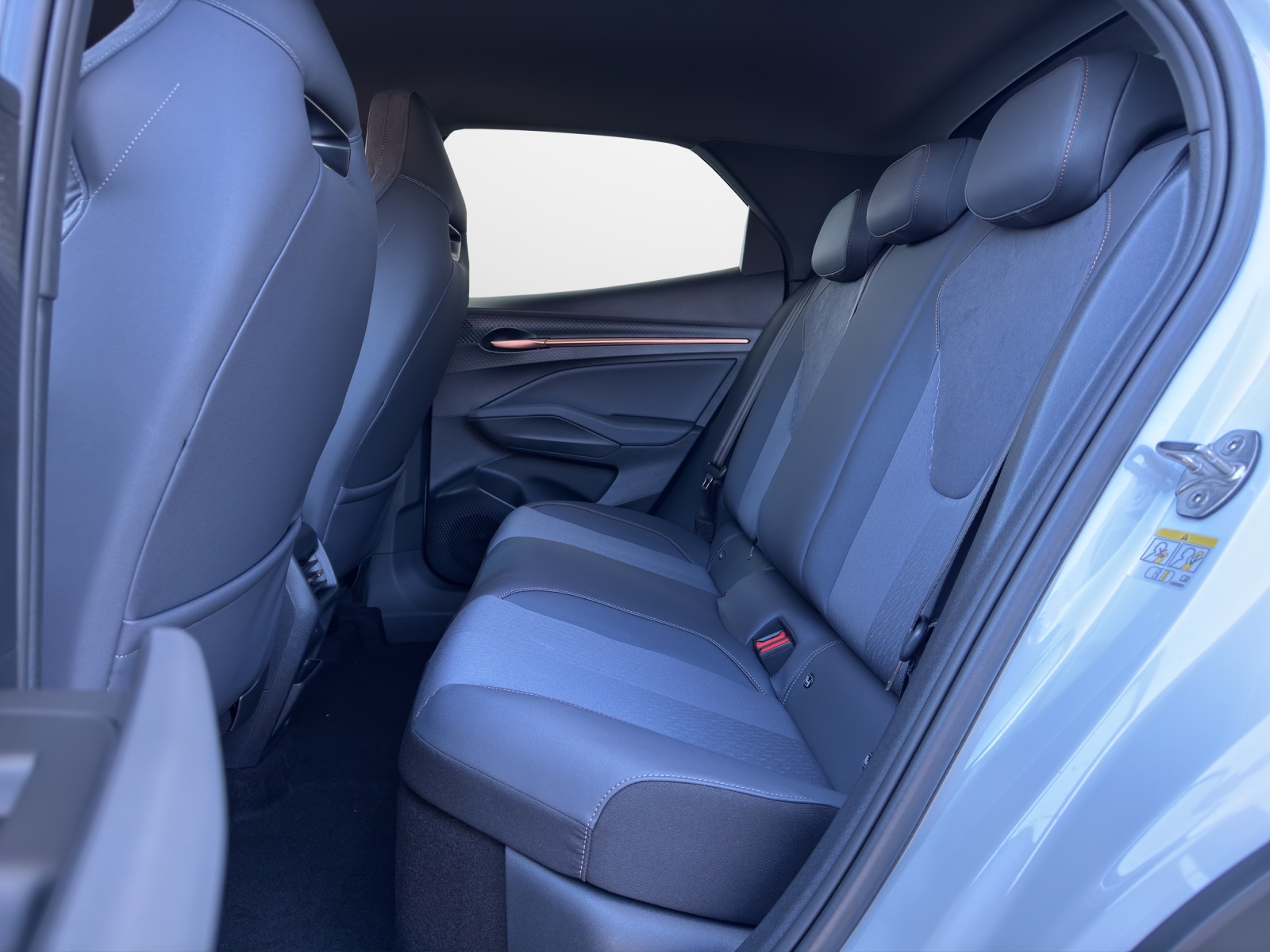 CUPRA Raval Dynamic 52 kWh-image-5