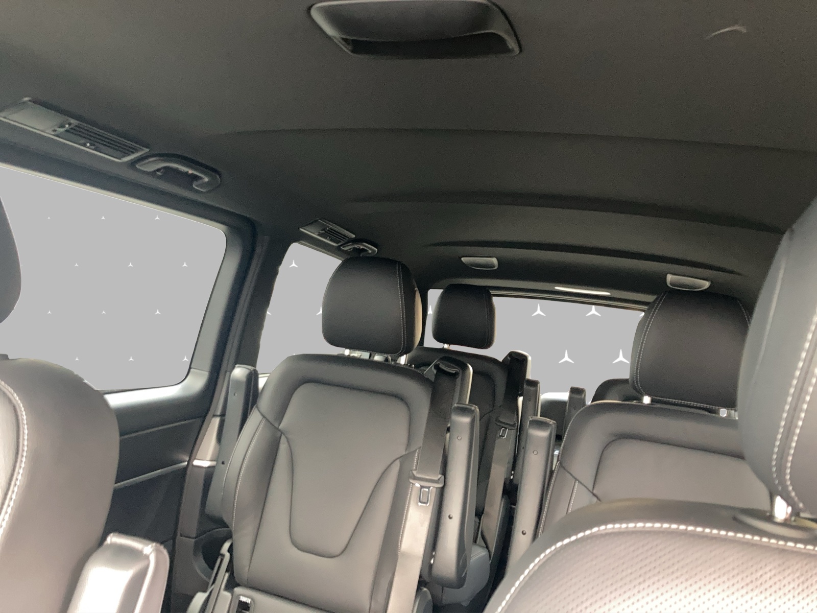 MERCEDES-BENZ V 300 d lang Avantgarde 4Matic 9G-Tronic-image-10