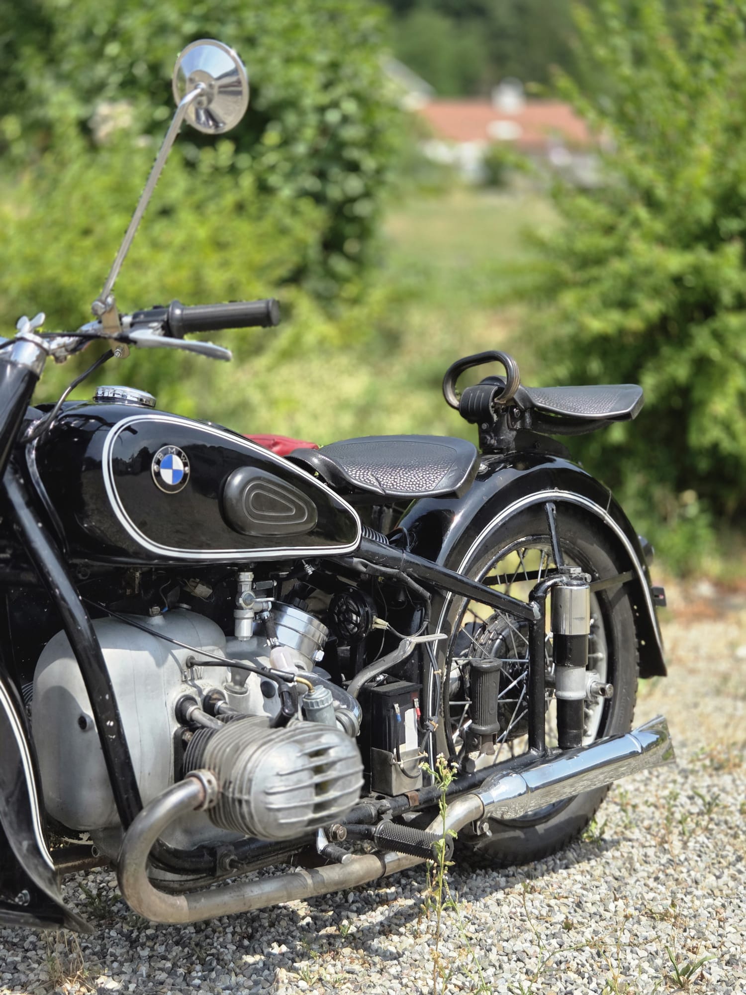 BMW /3-image-3