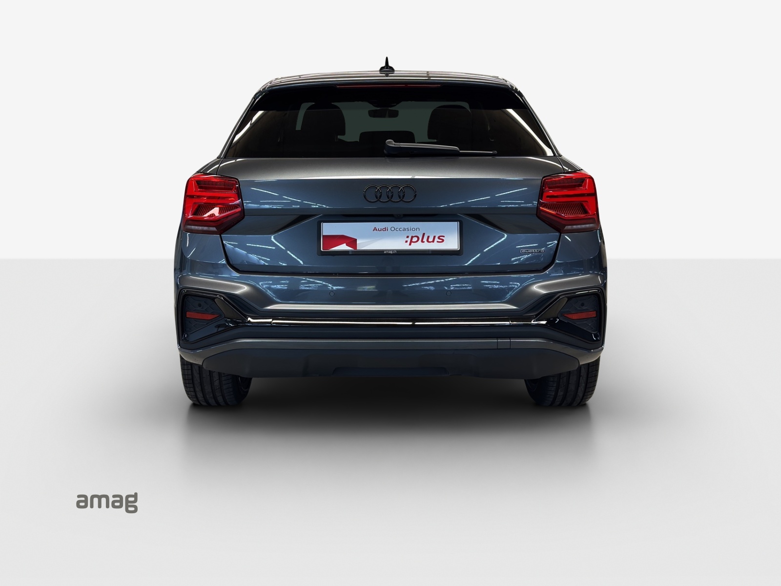 AUDI Q2 40 TFSI S line Attraction quattro S-tronic-showroom-element-3