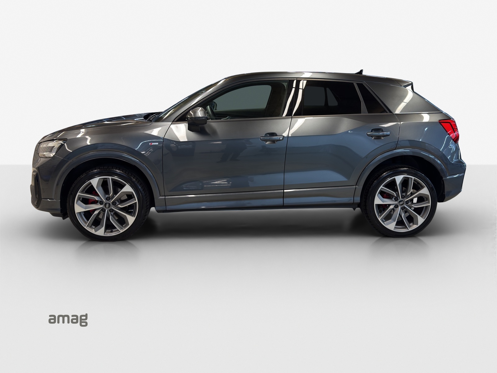 AUDI Q2 40 TFSI S line Attraction quattro S-tronic-showroom-element-1