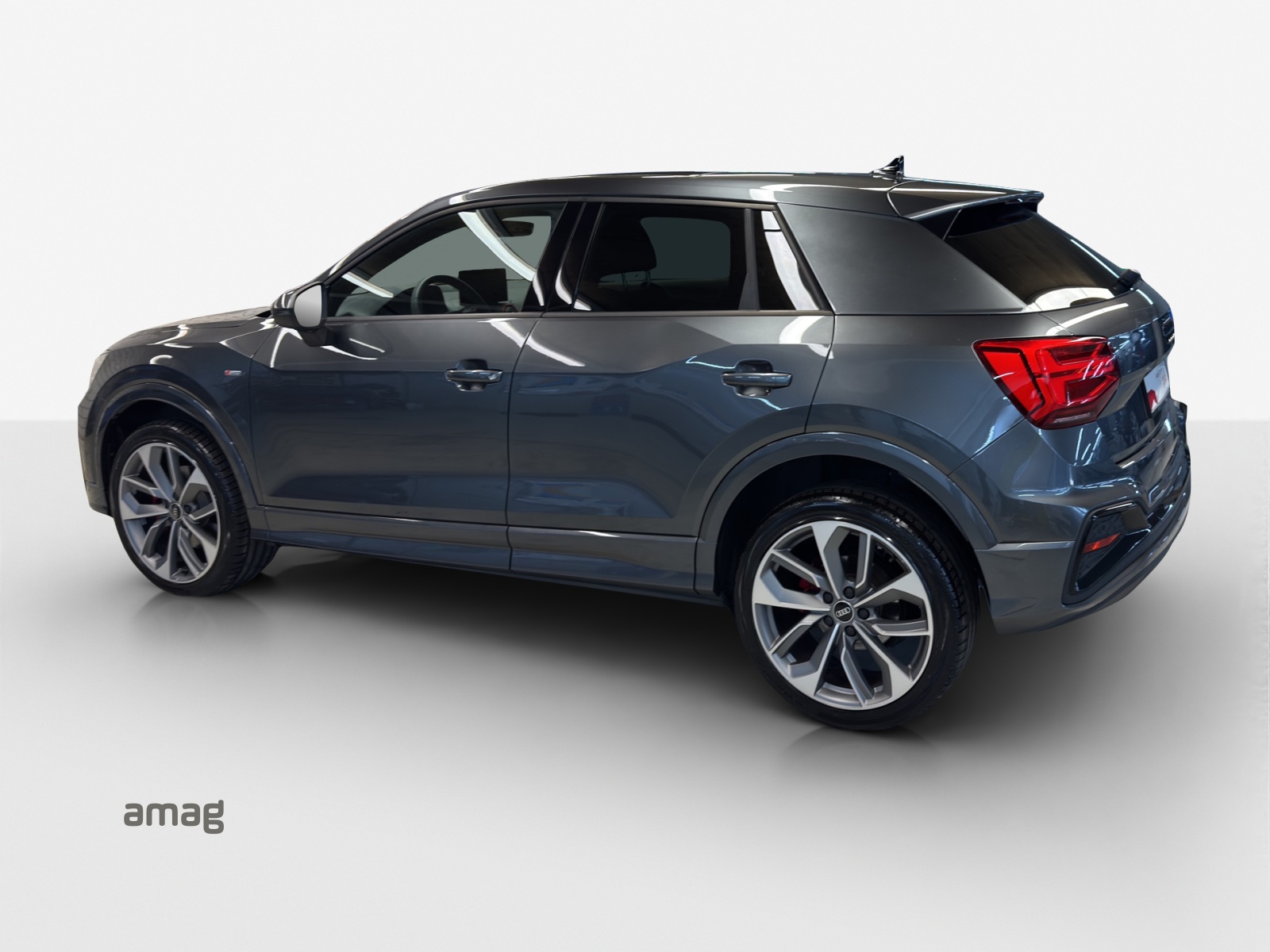 AUDI Q2 40 TFSI S line Attraction quattro S-tronic-showroom-element-2