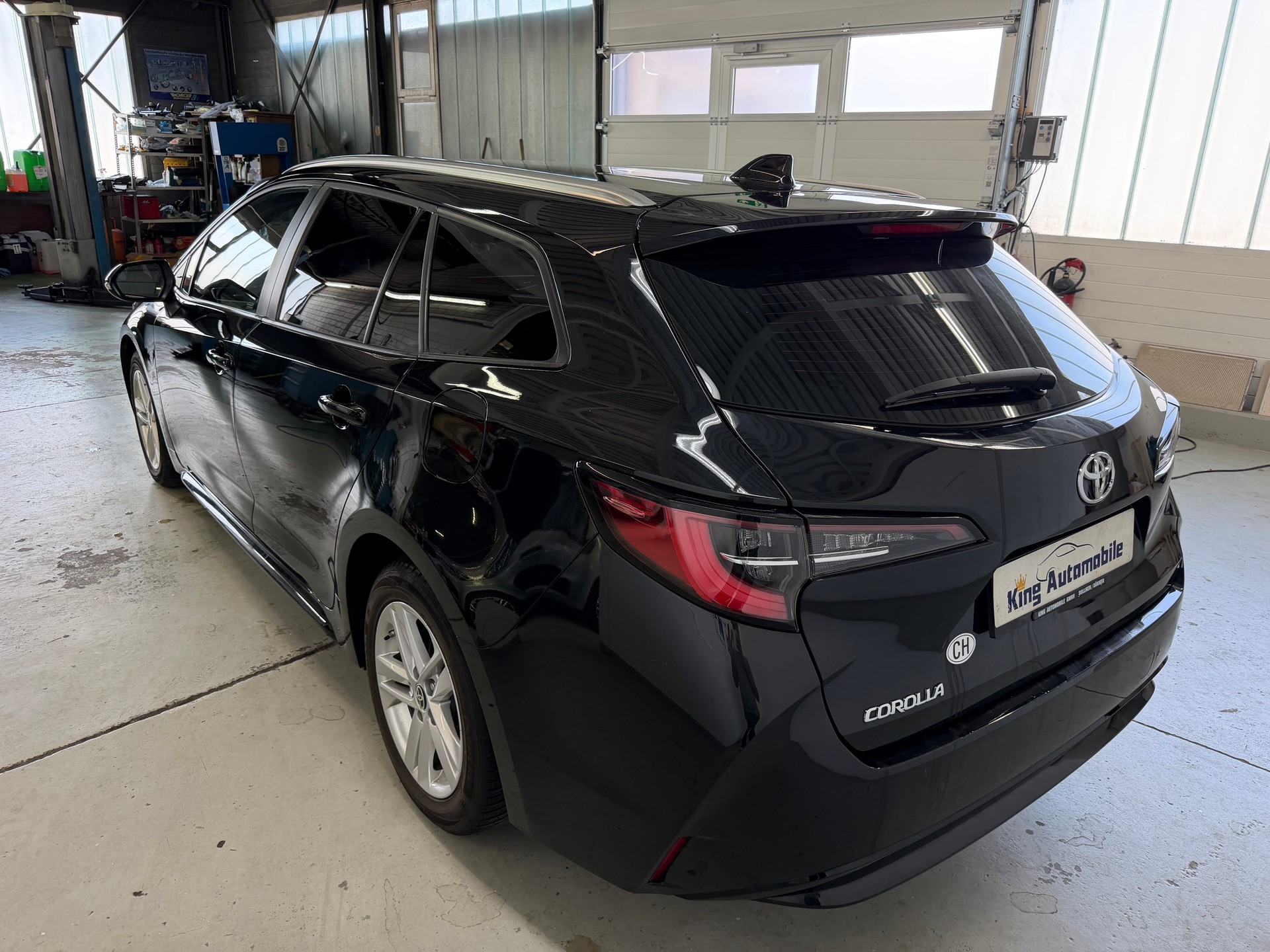 TOYOTA Corolla Touring Sports 1.2 Turbo Comfort | CH-Auto | Frisch MFK | 1-Hand-image-4