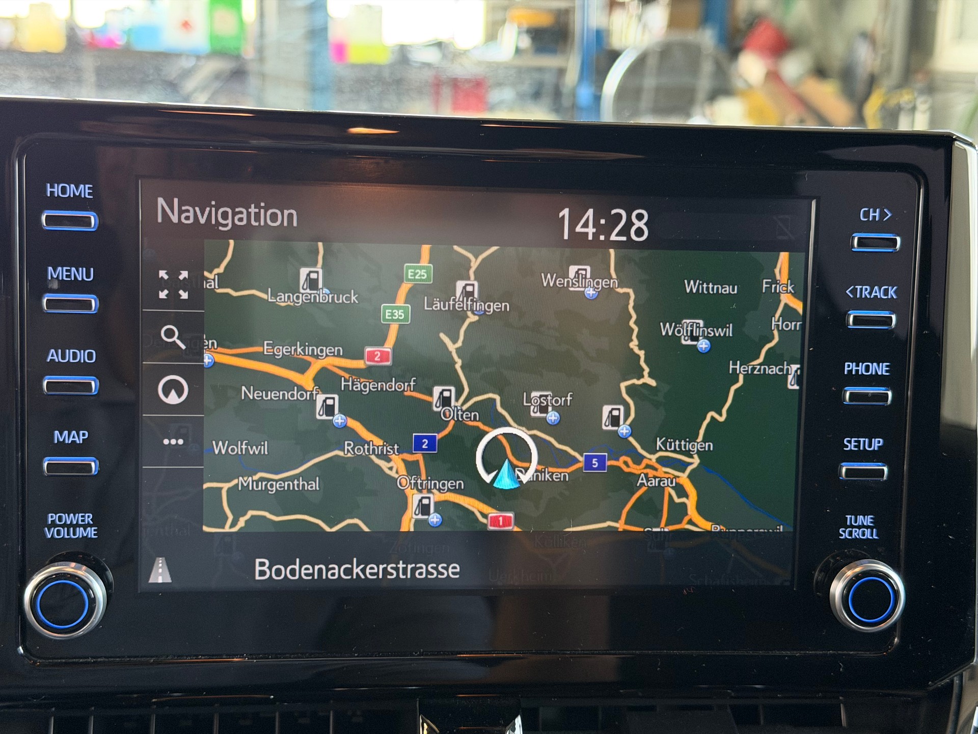 TOYOTA Corolla Touring Sports 1.2 Turbo Comfort | CH-Auto | Frisch MFK | 1-Hand-image-16