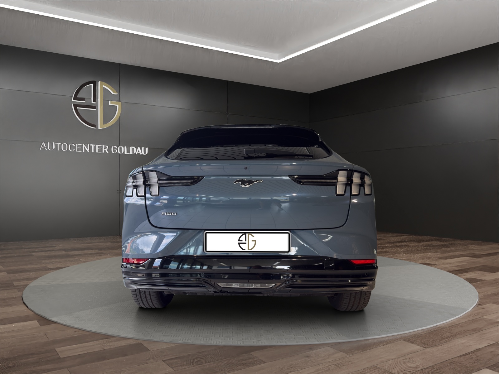 FORD Mustang MACH-E Premium AWD 99 kWh-showroom-element-2