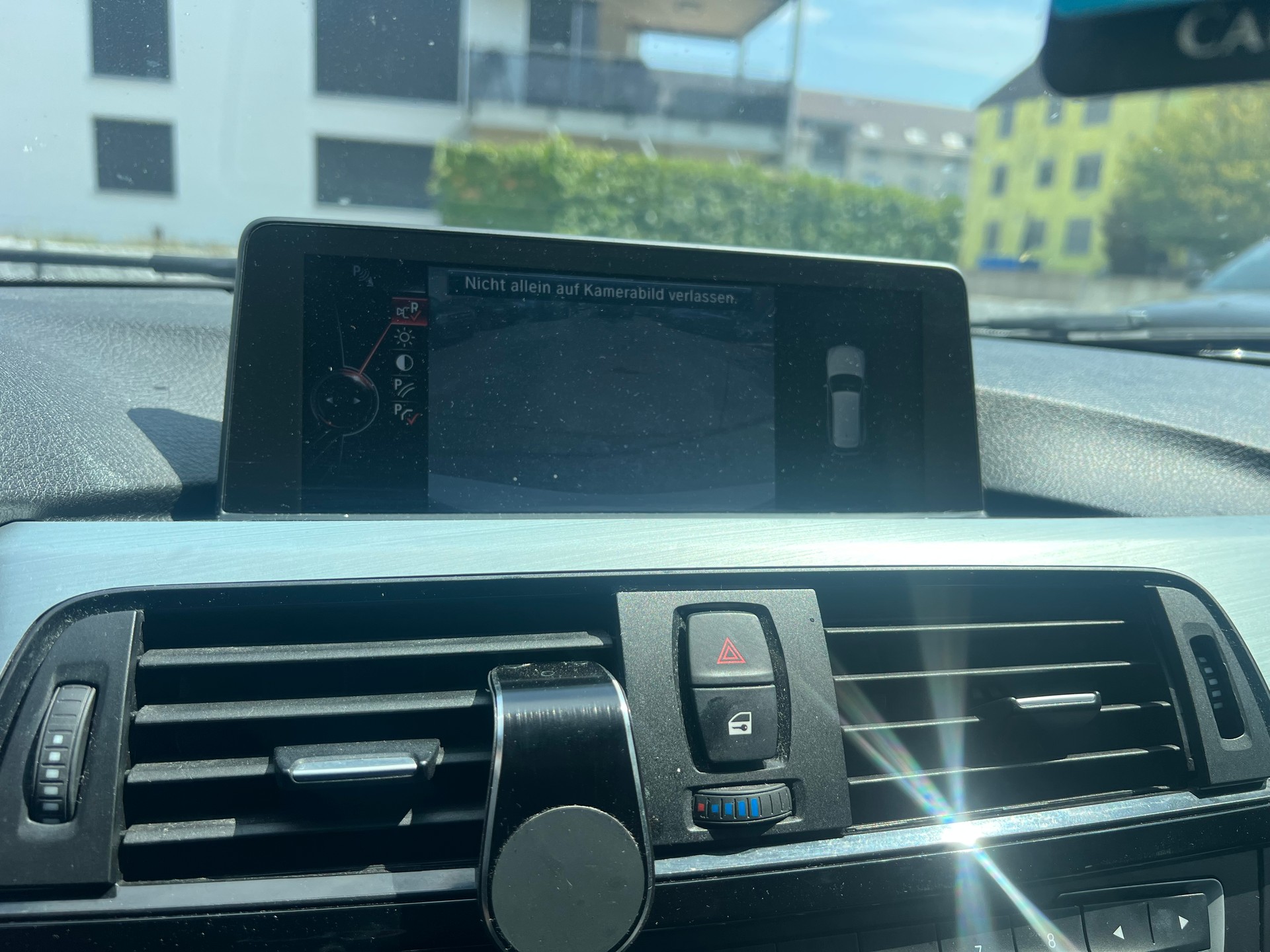 BMW 330d xDrive Touring Modern Line Steptronic-image-9