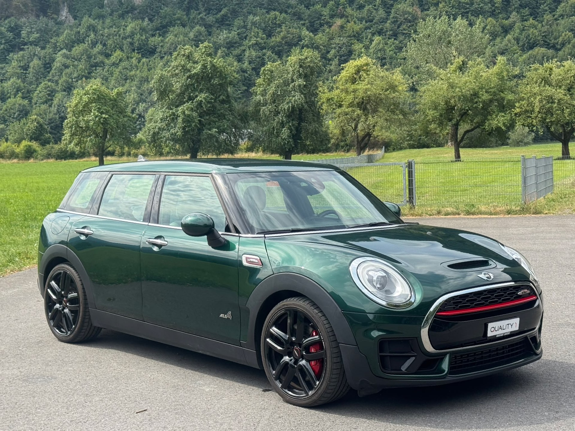 MINI Clubman Cooper John Cooper Works ALL4 Steptronic-showroom-element-1