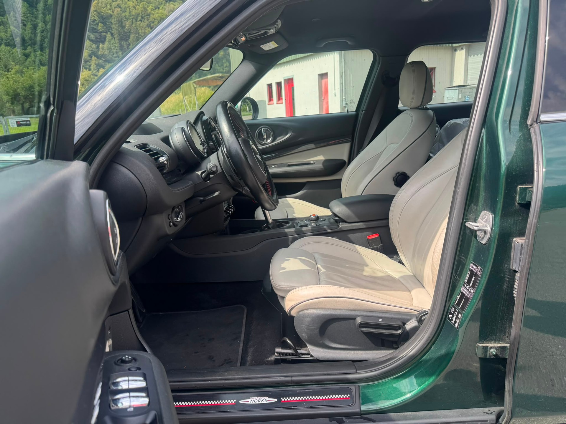 MINI Clubman Cooper John Cooper Works ALL4 Steptronic-image-14